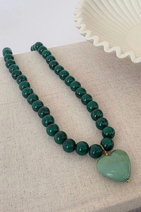 acrylic-beaded-heart-necklace-1.jpg