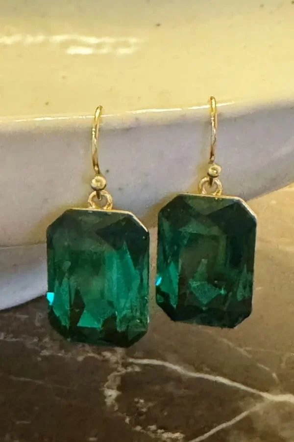 holiday-gemstone-green.jpg
