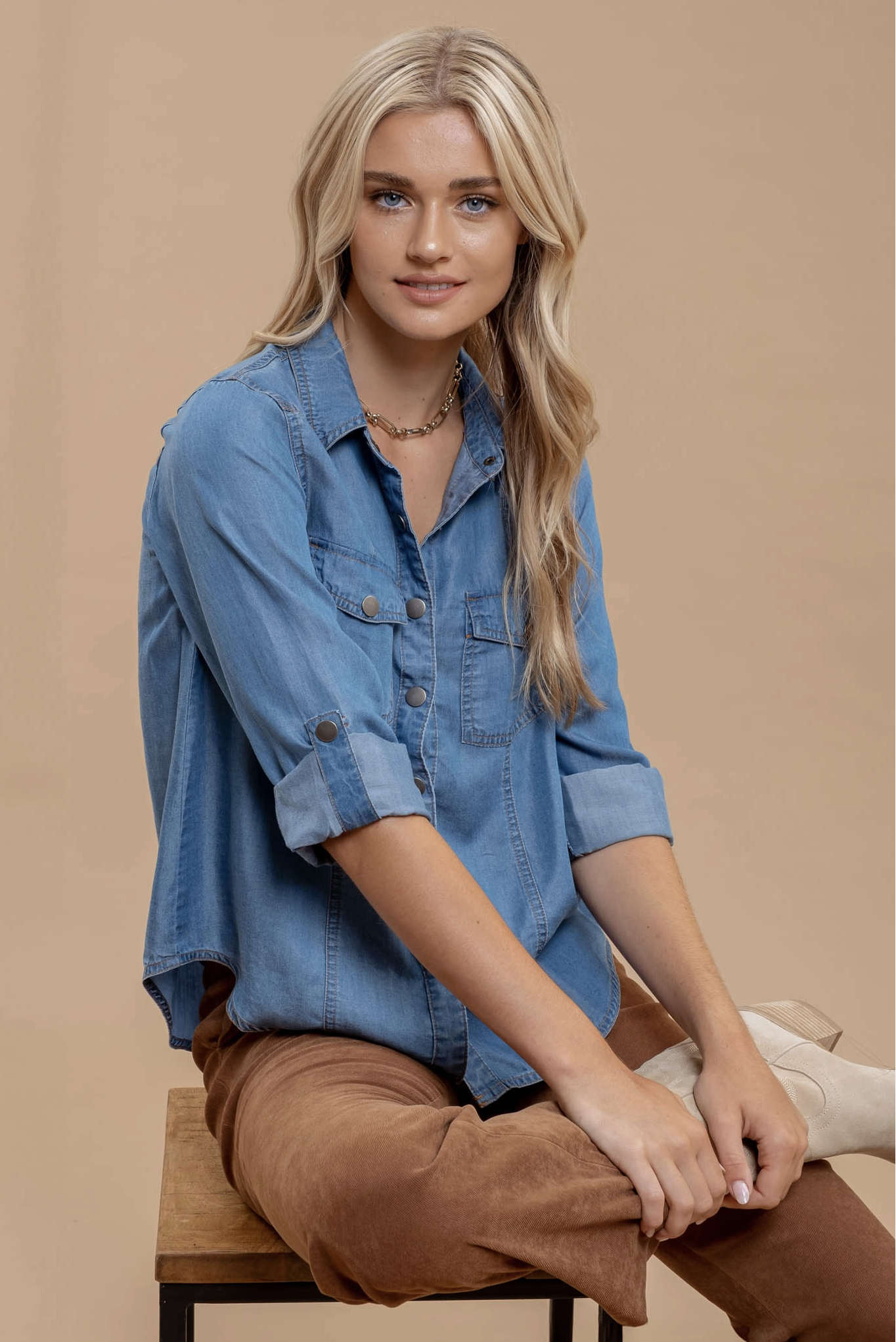 chambray-button-down-4.png