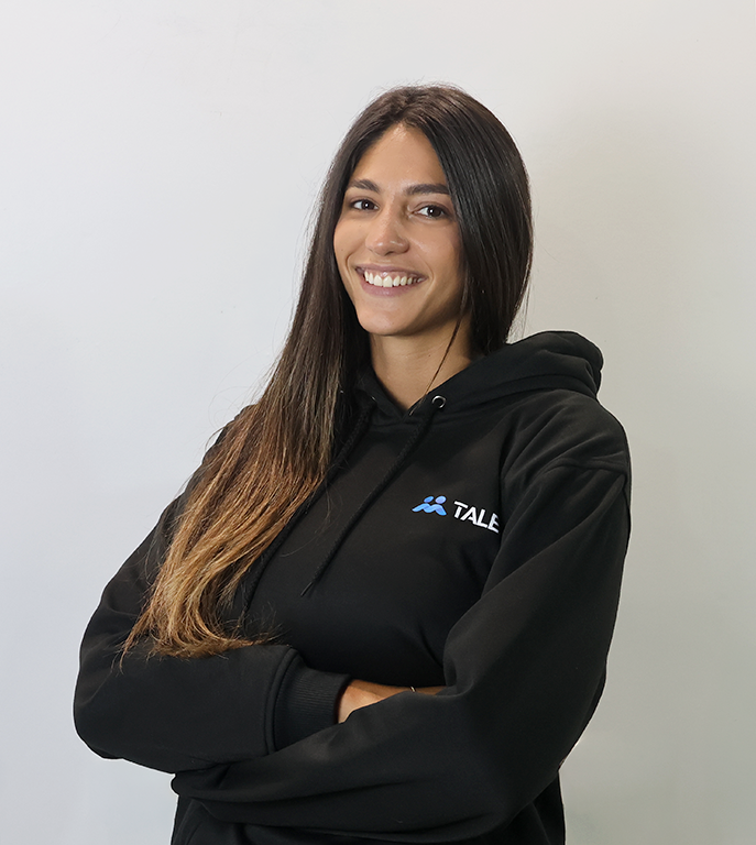 Gorgeous Girls In Supply Chain: Mia Mazal