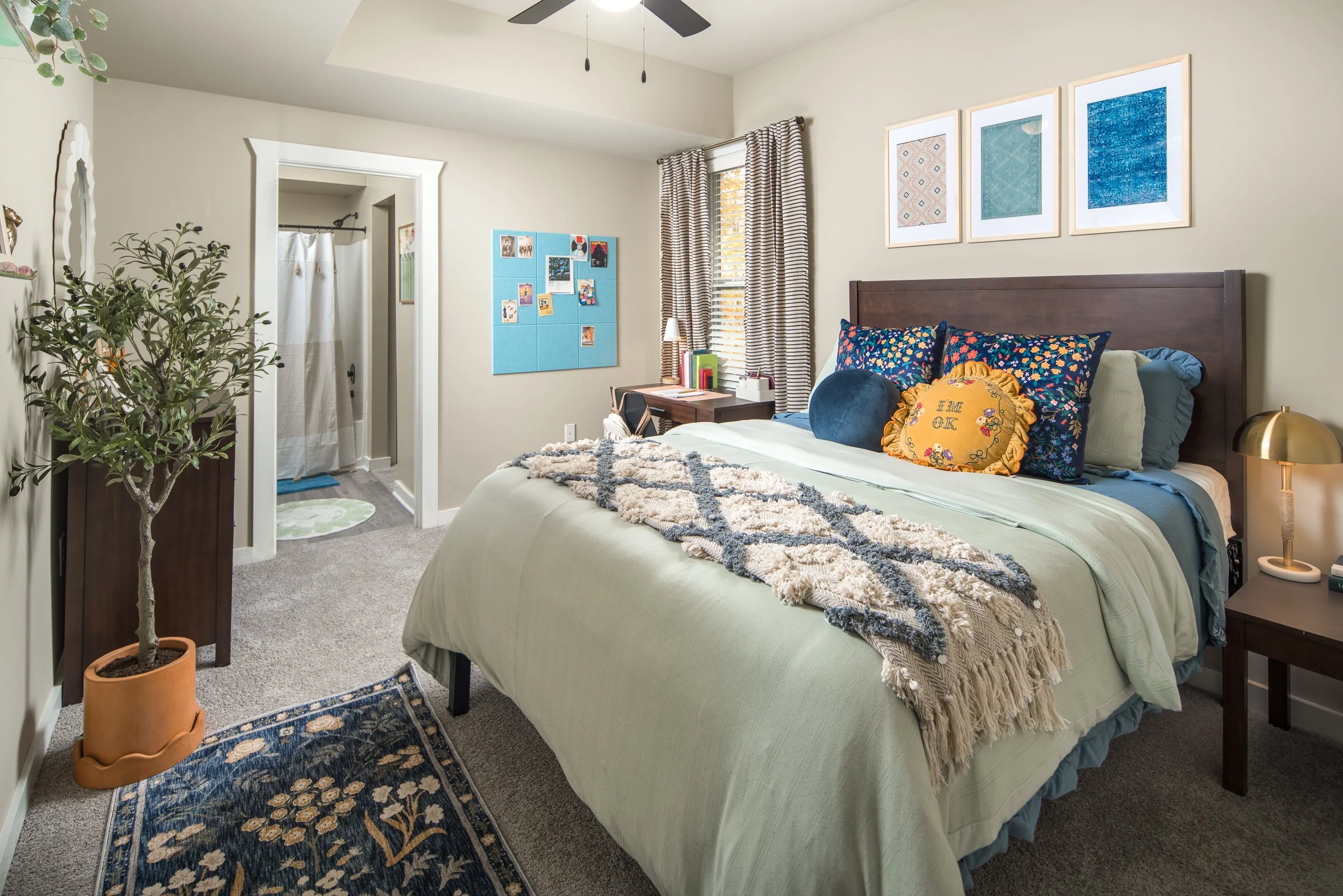 RBS-cottages-fall 24-86-Edit.jpg