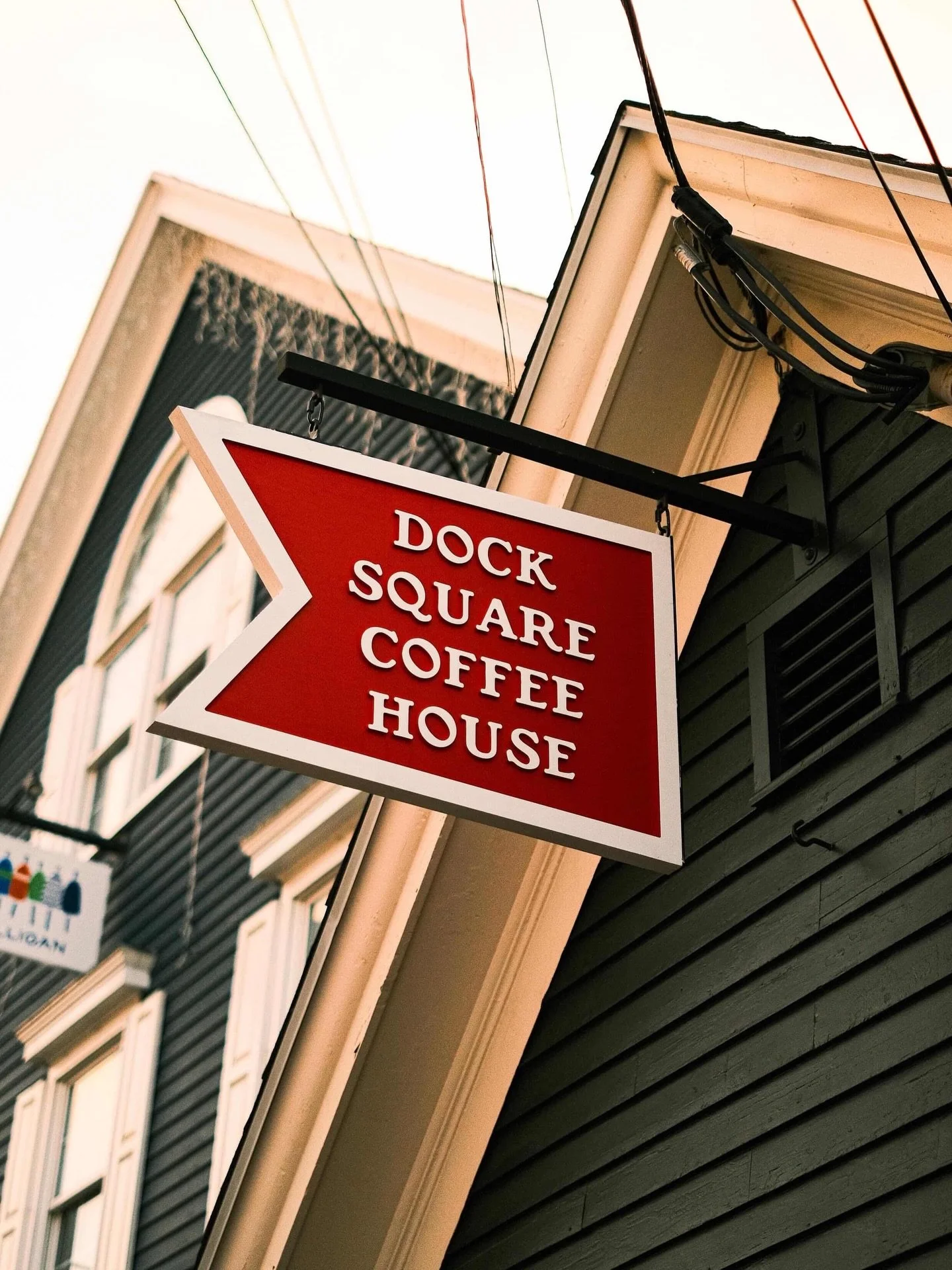 Grew up going here, and now my typeface Wharf gets to live on their signage &mdash; couldn&rsquo;t imagine a dreamier fit. 😍🎉☕️
 Congrats on your opening, @dsch_kpt &mdash; can&rsquo;t wait to visit!

👏📸: @davefilmspage