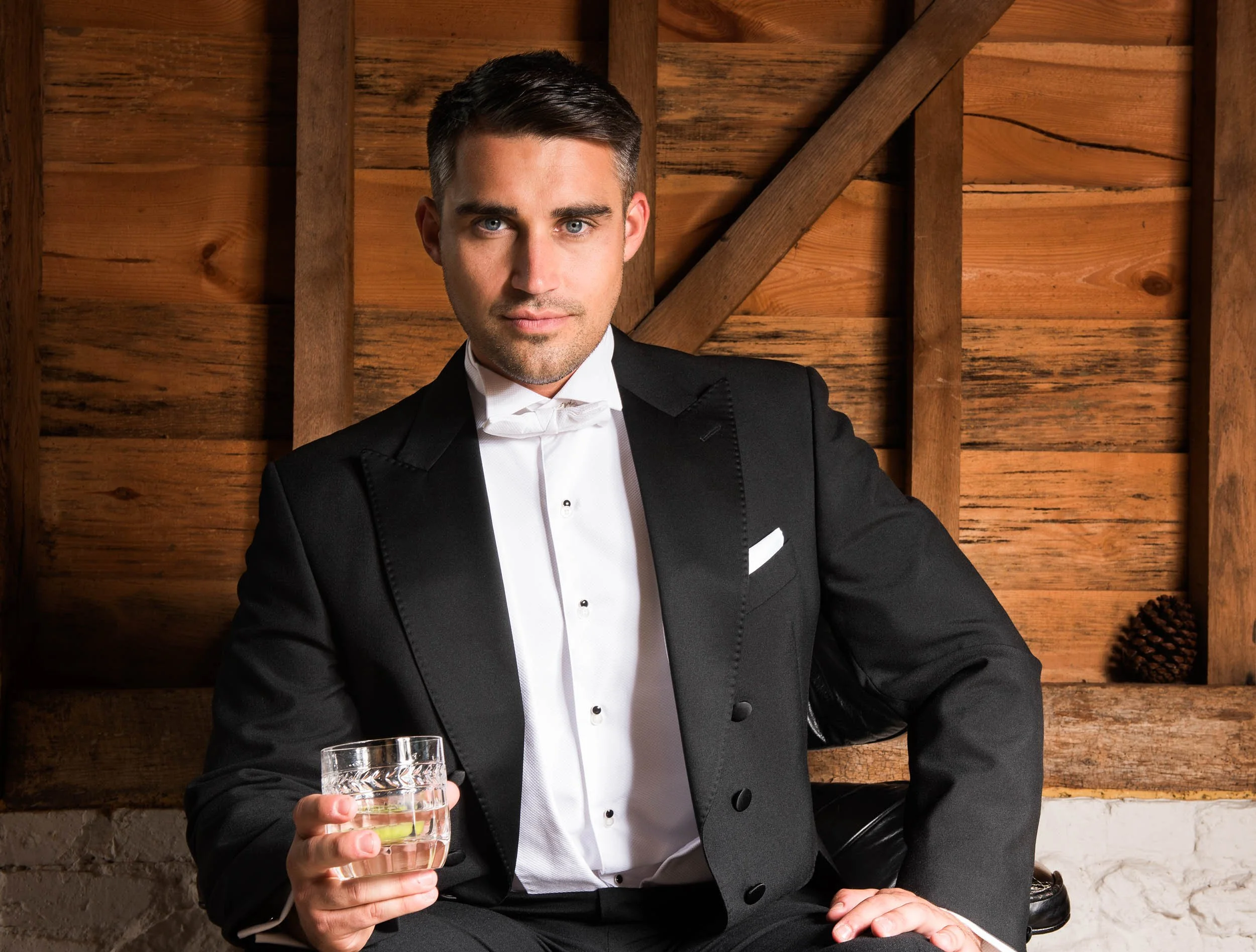 Cameron Ross Scottish formal hire fashion shoot-13.jpg