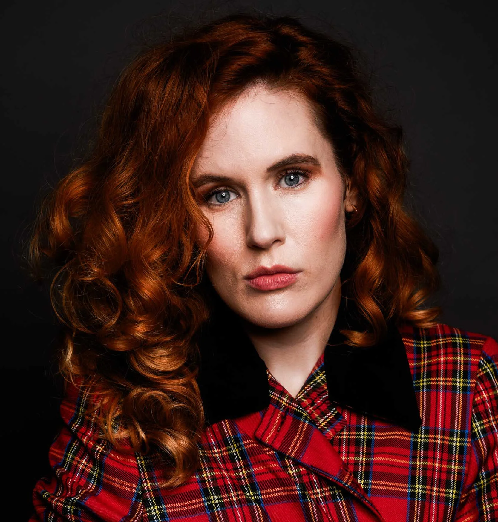 Actor headshot portrait photography in Glasgow of Francesca Flynn.