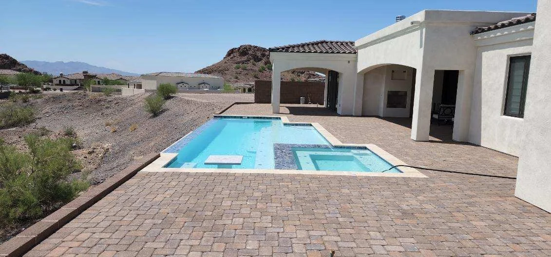 20230525_215745000_iOS 3.jpg