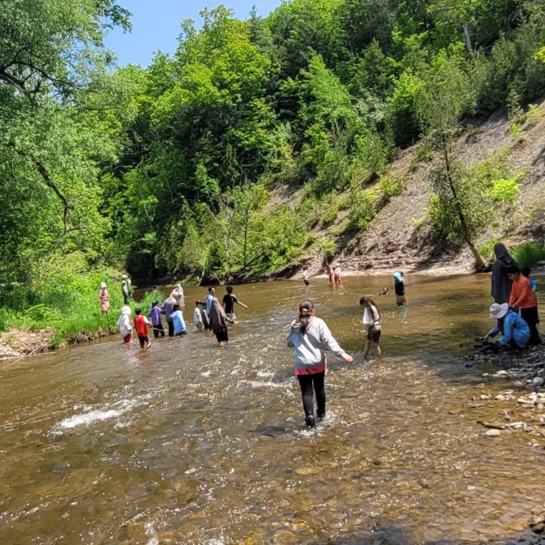 Glimpses from this week's Earth Explorers. Raft building,.fishing, planting, flower study, and public speaking skills. Beautiful ways to reflect and build a connection with Allah by exploring his creation.

#Muslimforestschool #natureimmersion #toron