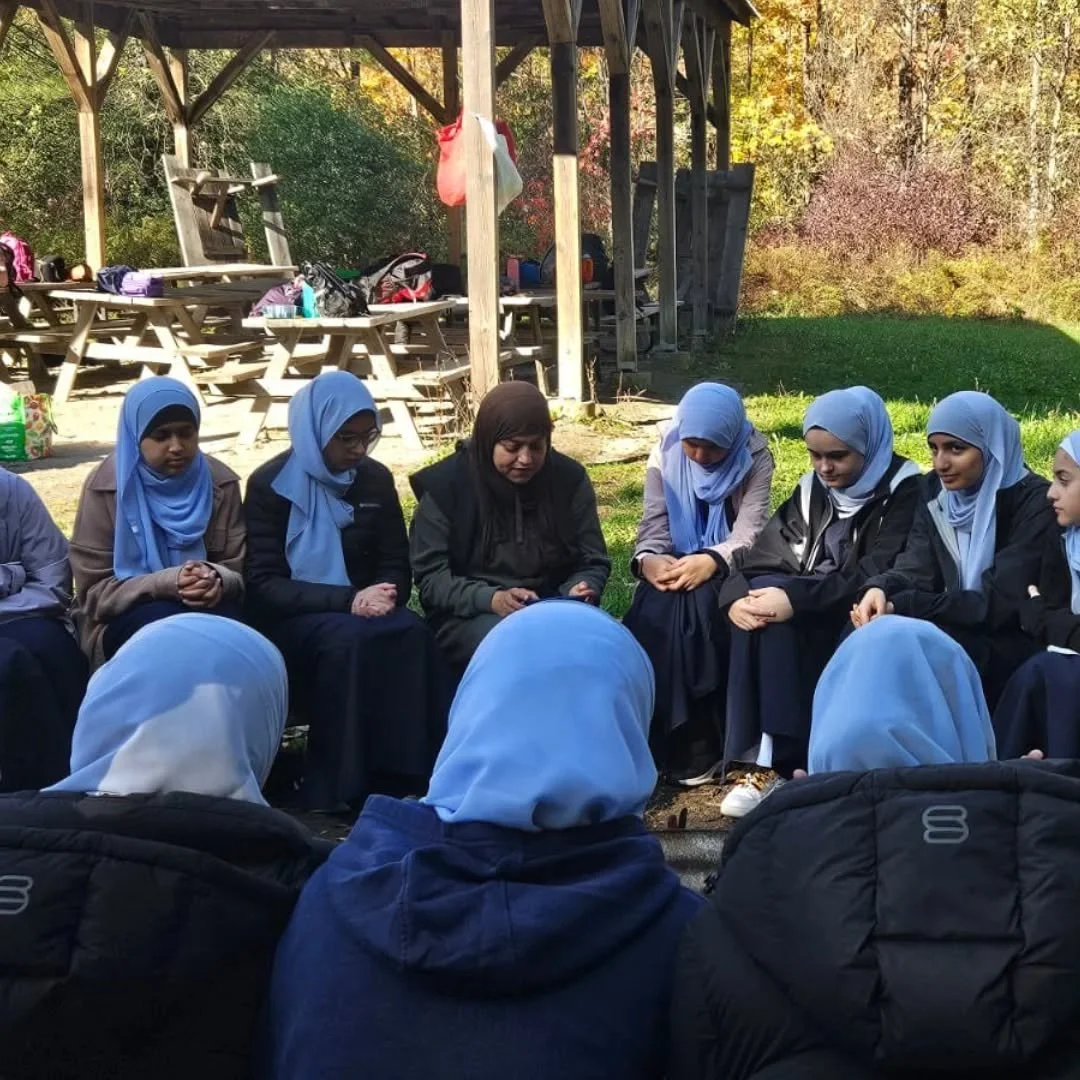 We had a wonderful day with Grade 8 students from Al Huda Elementary School @alhudaelementary this week learning to build natural fires and shelters.

Students reflected on verses from the Quran about fire and shelter. They practiced building small f