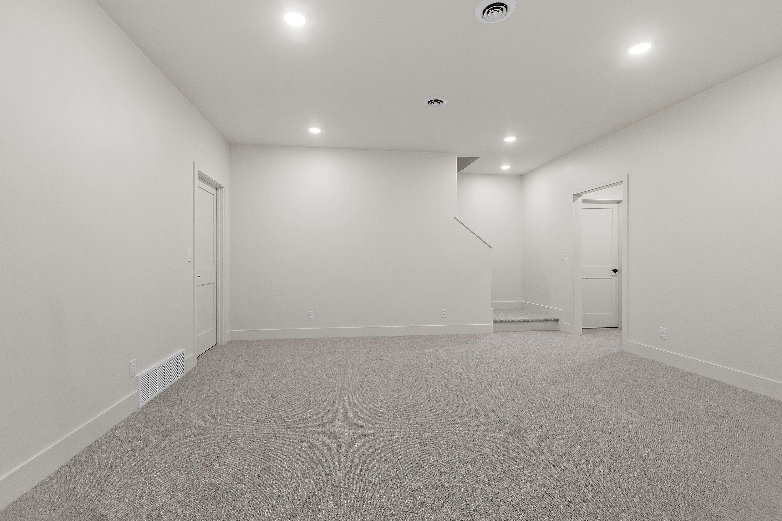 077-381FarmhouseLane-CombinedLocks-WI-54113-FULL.JPG