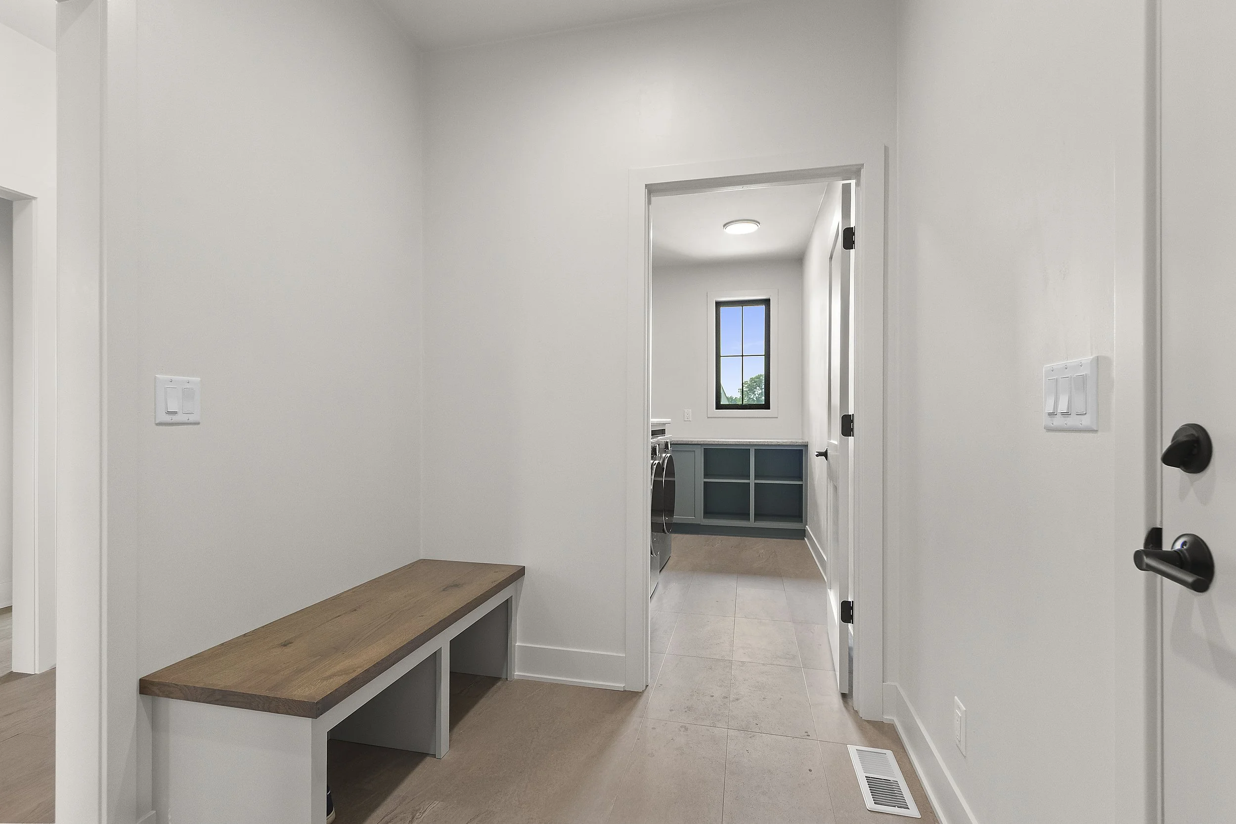 043-381FarmhouseLane-CombinedLocks-WI-54113-FULL.JPG