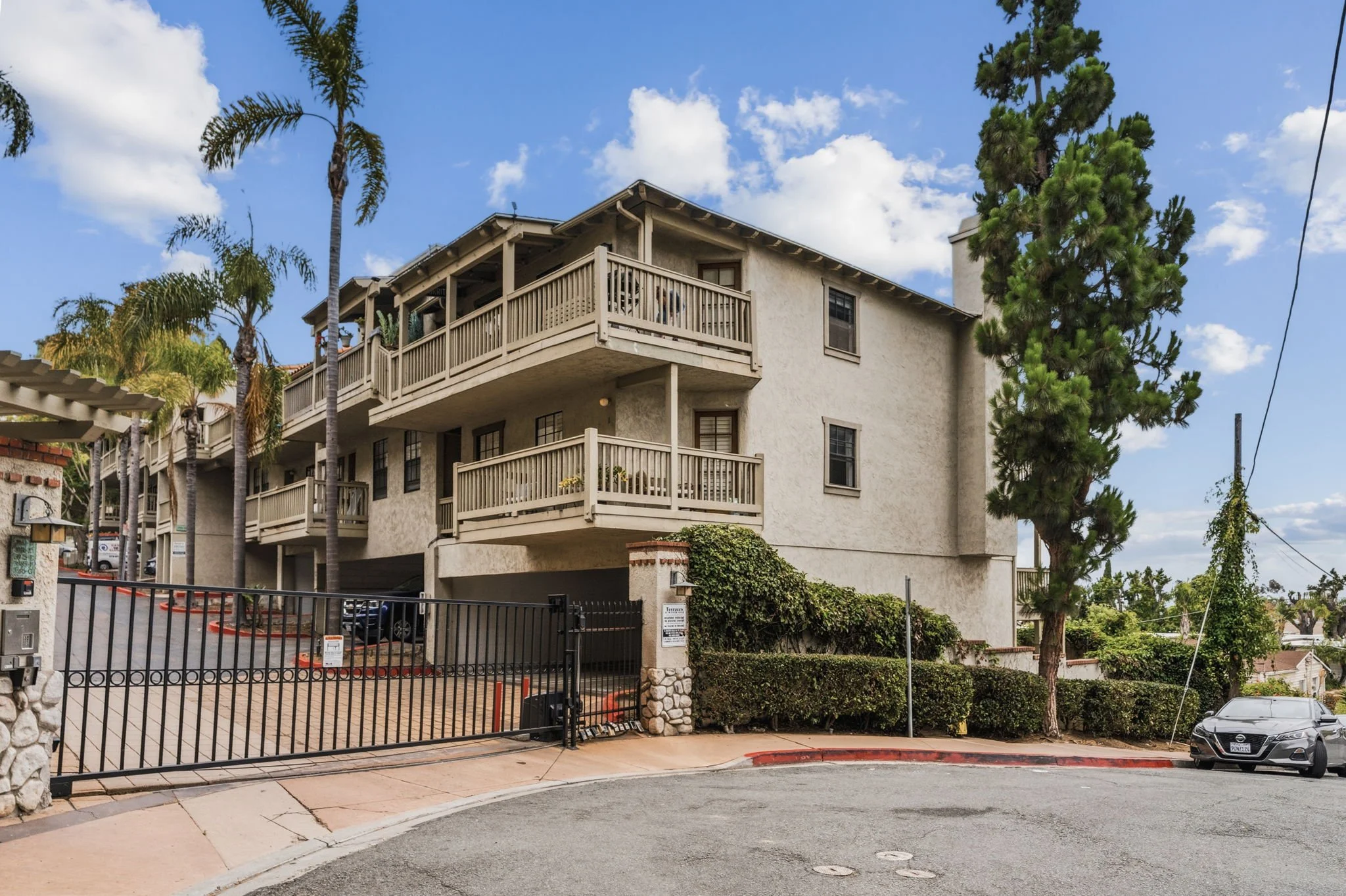 1-web-or-mls-DSC09866.jpg