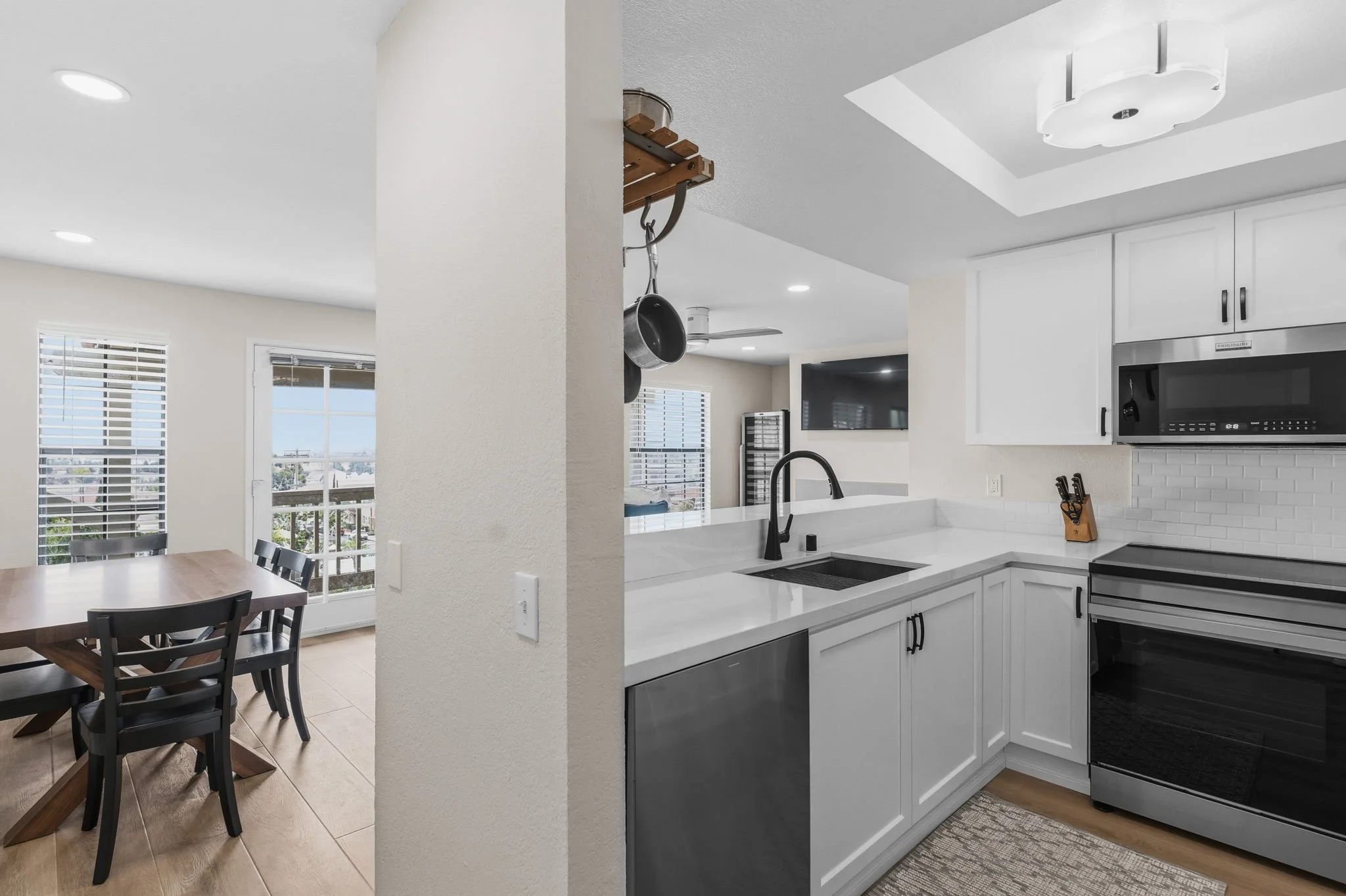 12-web-or-mls-DSC09788.jpg