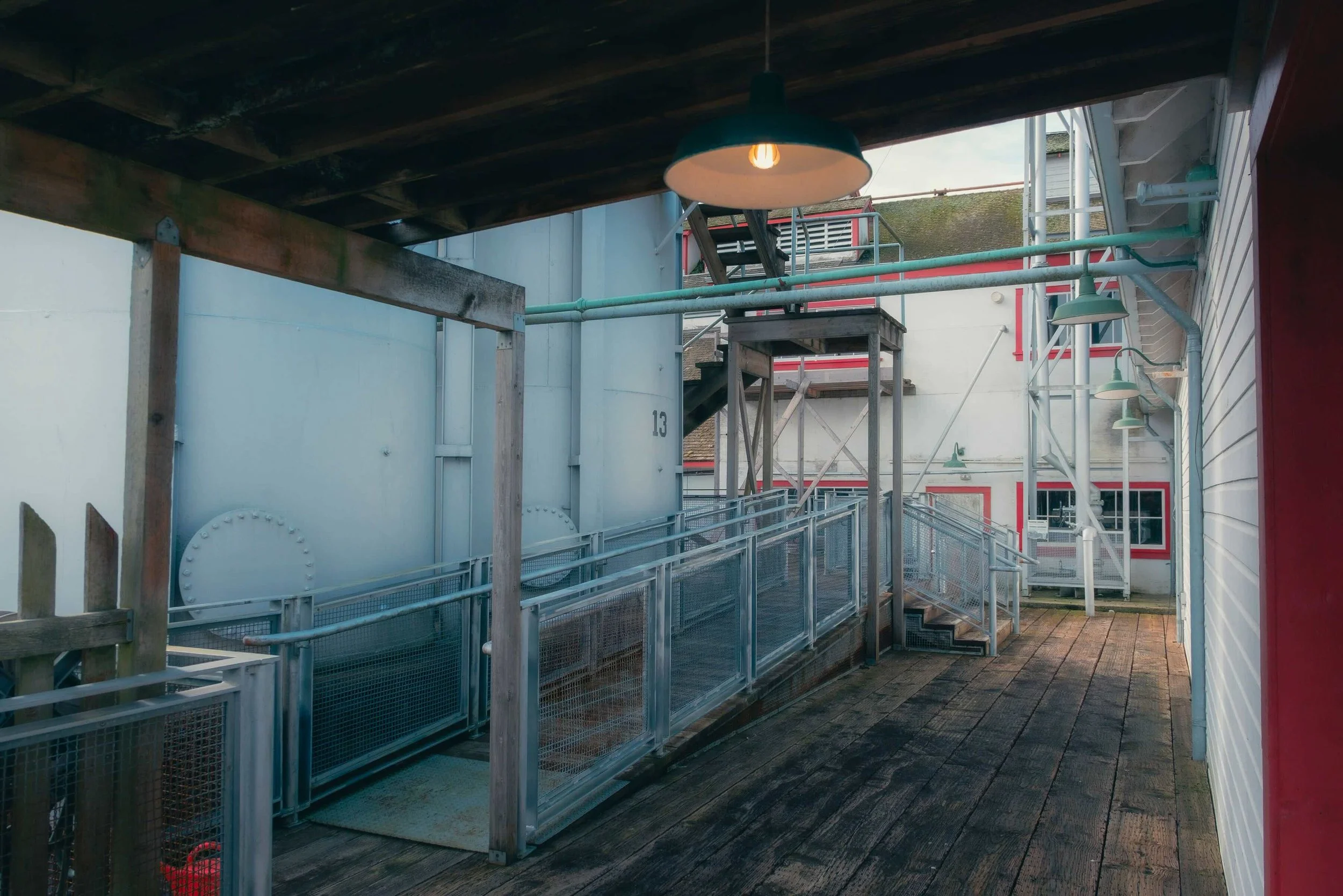 aidan-chan-photography-cannery-steveston-corridor.jpeg
