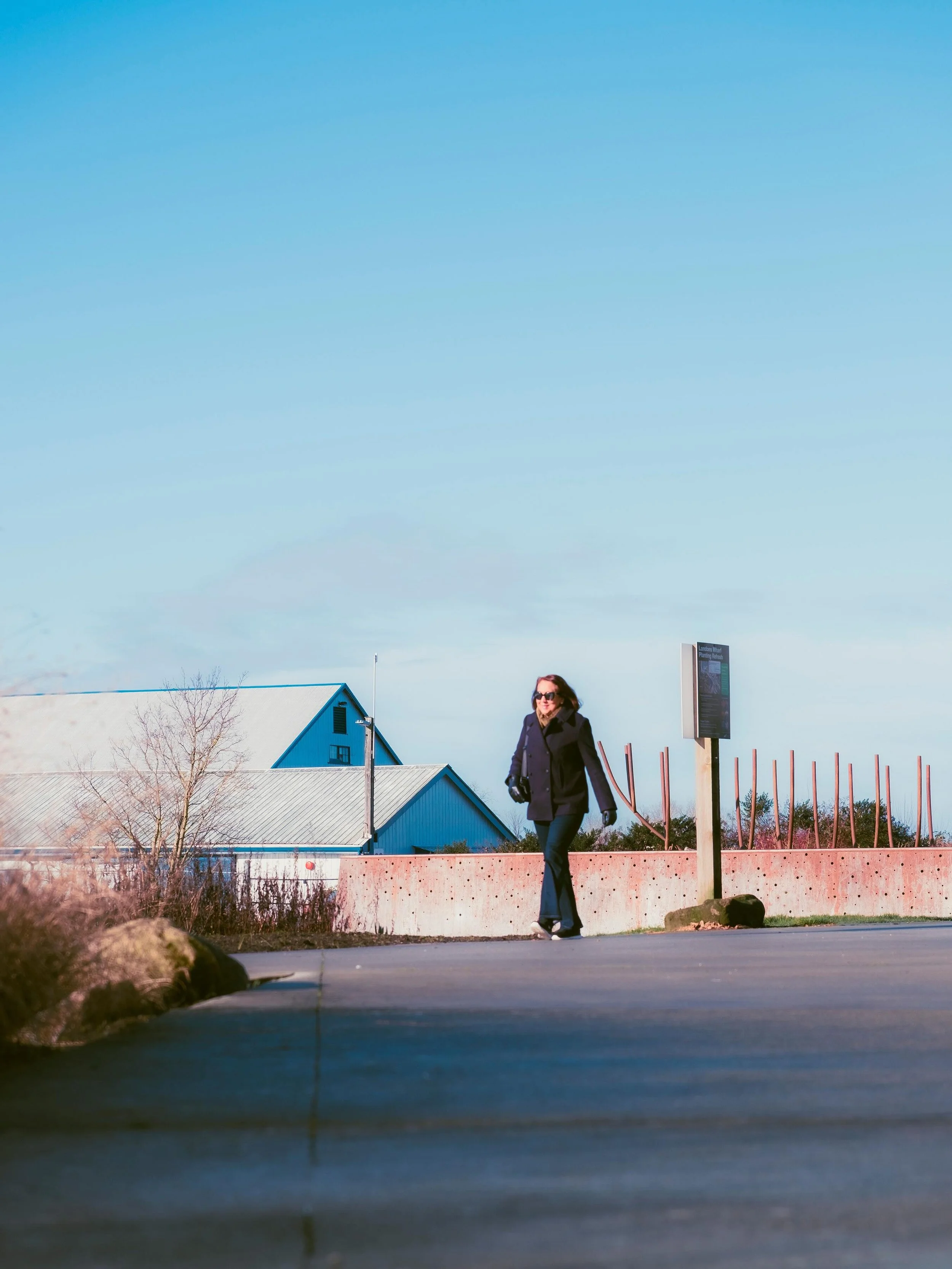 aidan-chan-photography-london-landing-steveston-lady-walking.jpeg