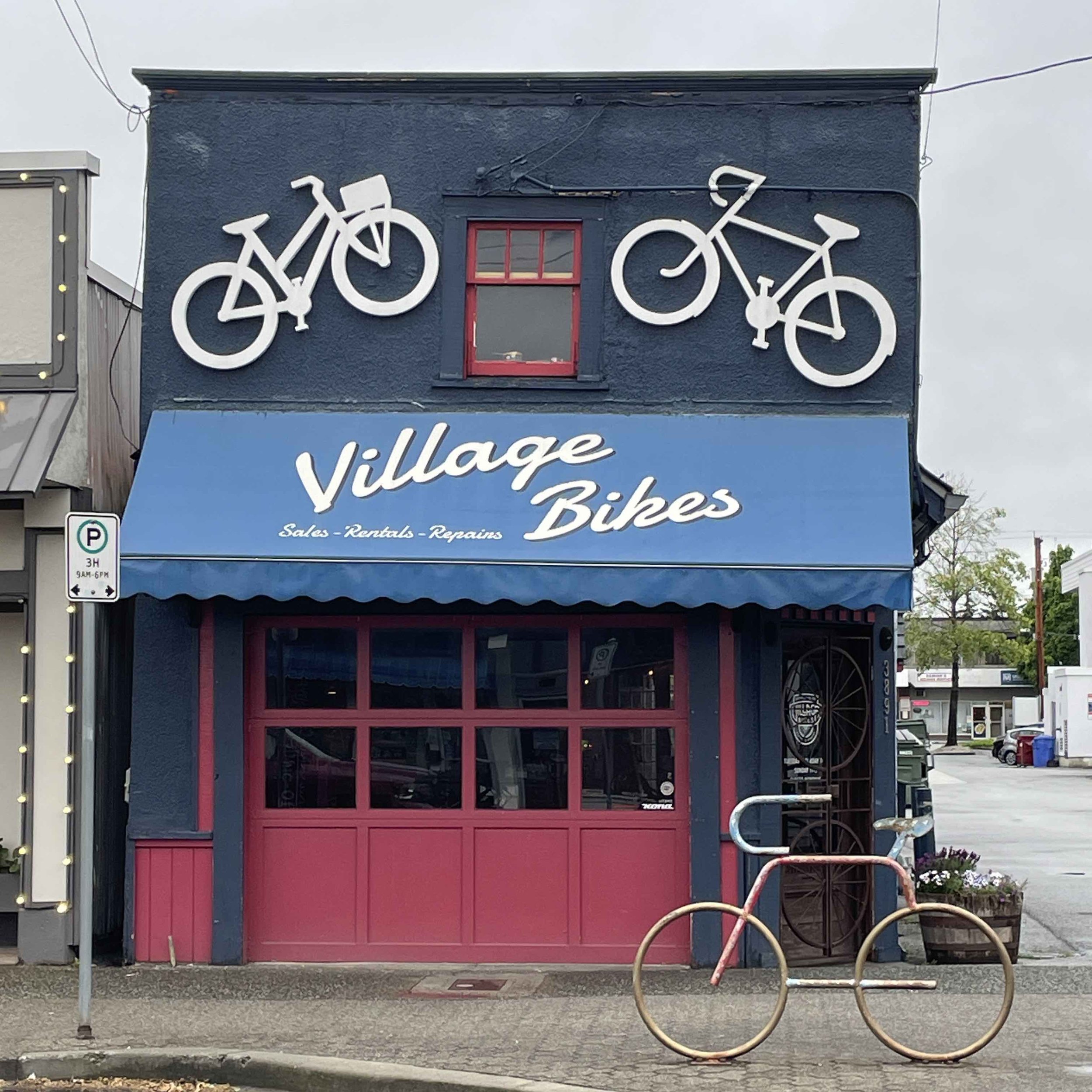 Steveston-Village-Bikes-Repair-Richmond-BC-Steveston-People.jpeg