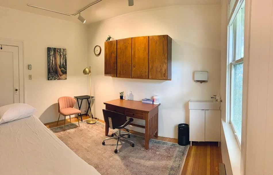 Madrona Health Doctor's Room