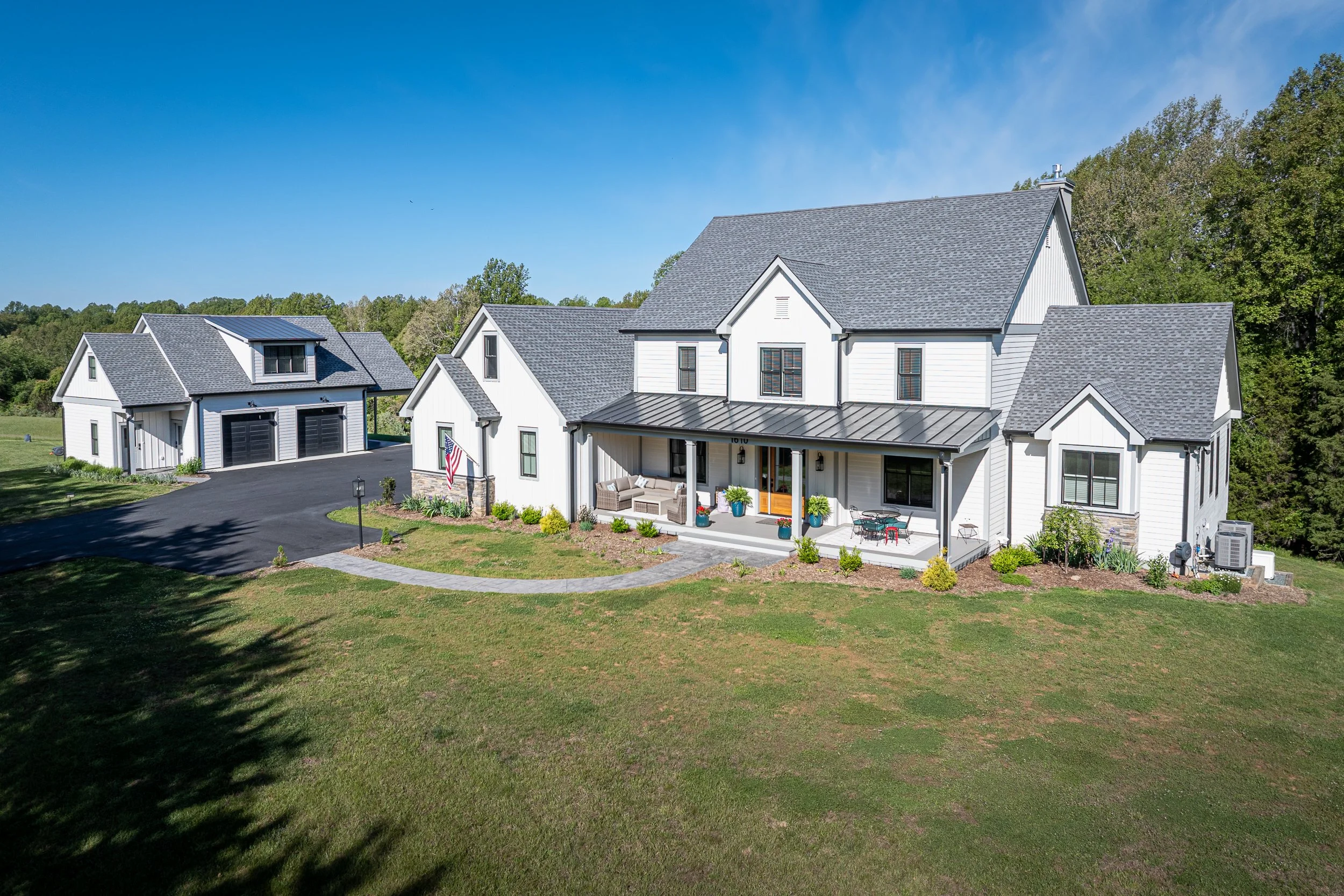 Bentivar Farm Road - Exteriors-5.jpg