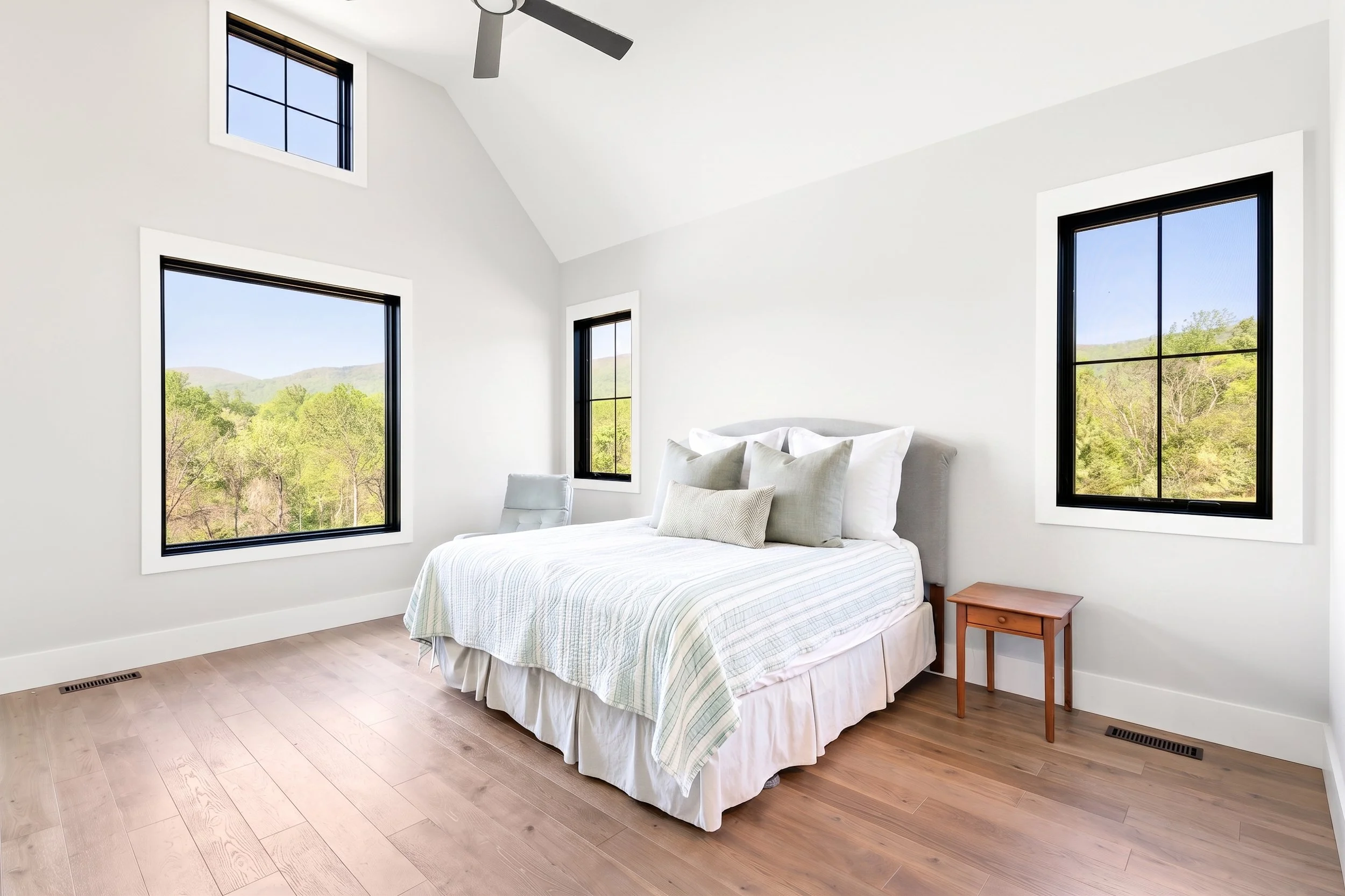 Afton Mountain Road - Interiors-8.jpg