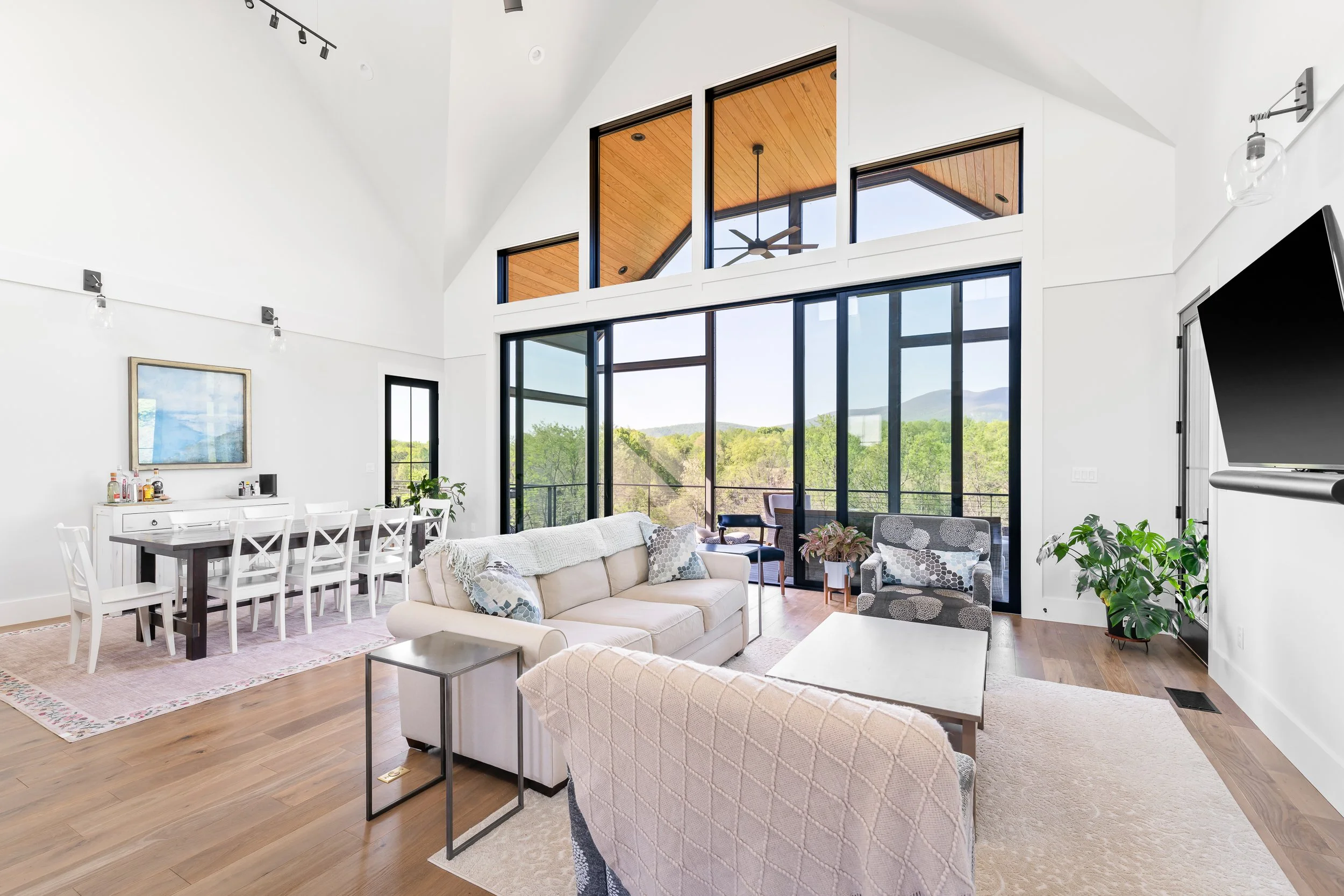 Afton Mountain Road - Interiors-2.jpg