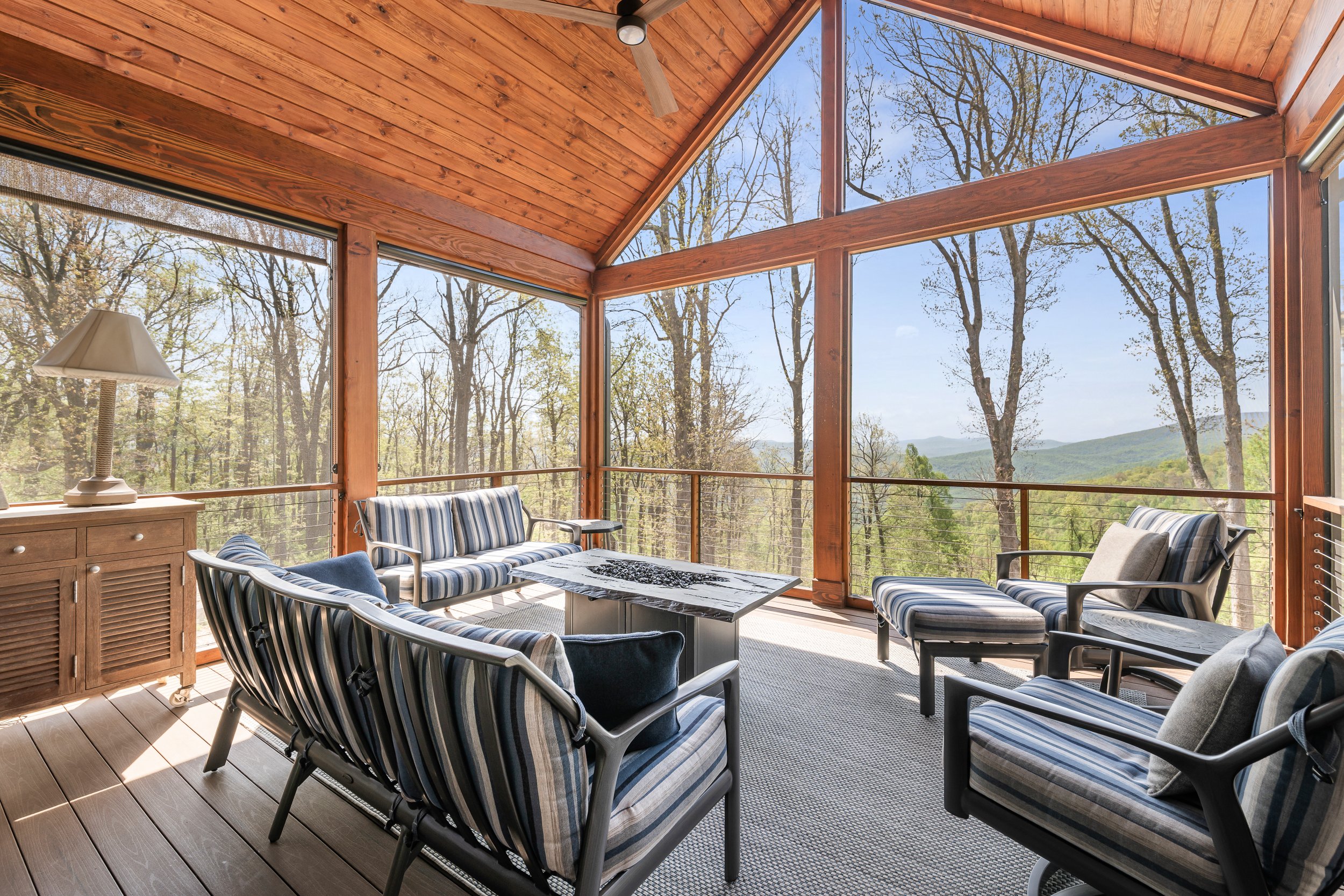 Elk Meadow Drive - Interiors-1.jpg