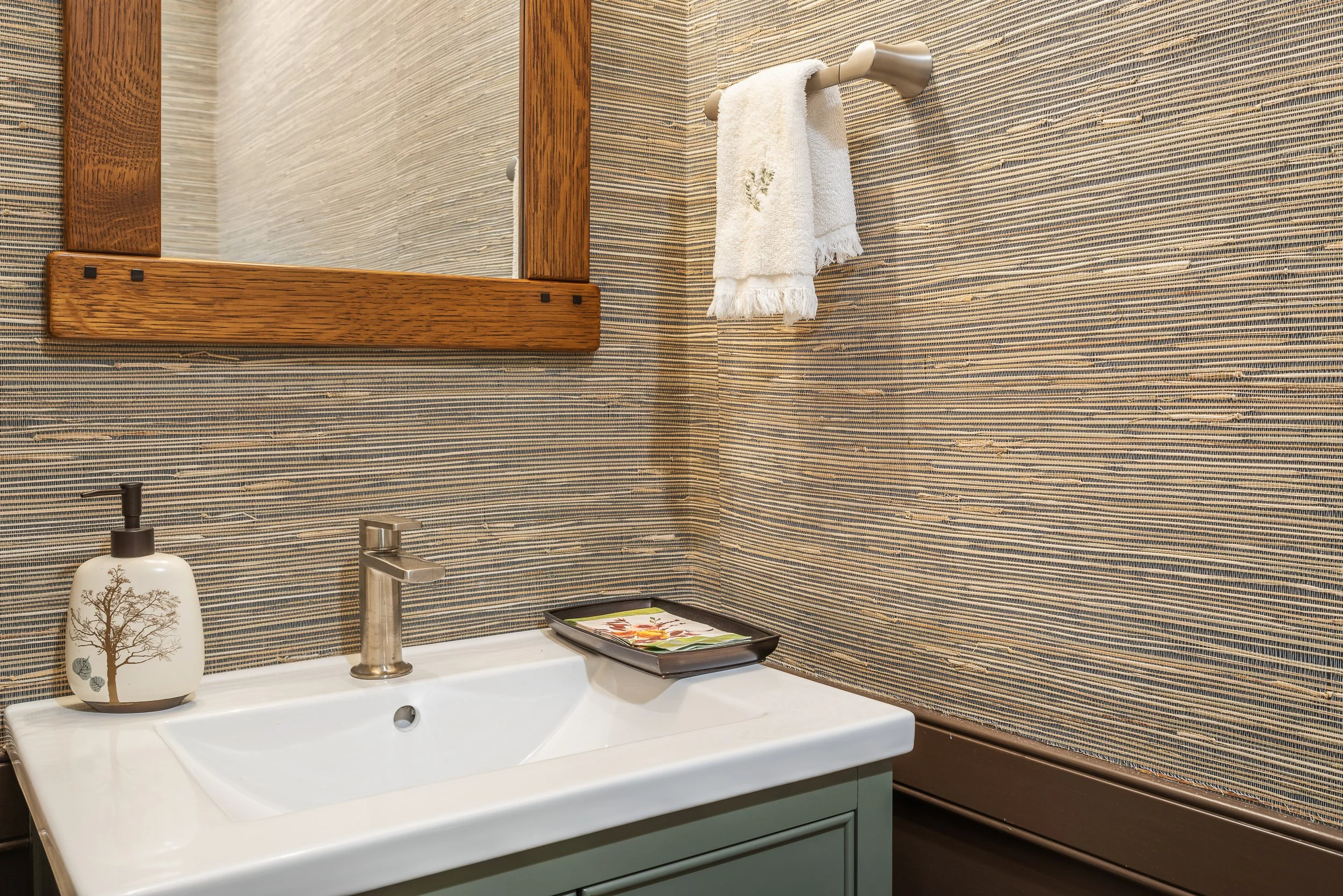 Worthington Drive - Interiors-11.jpg