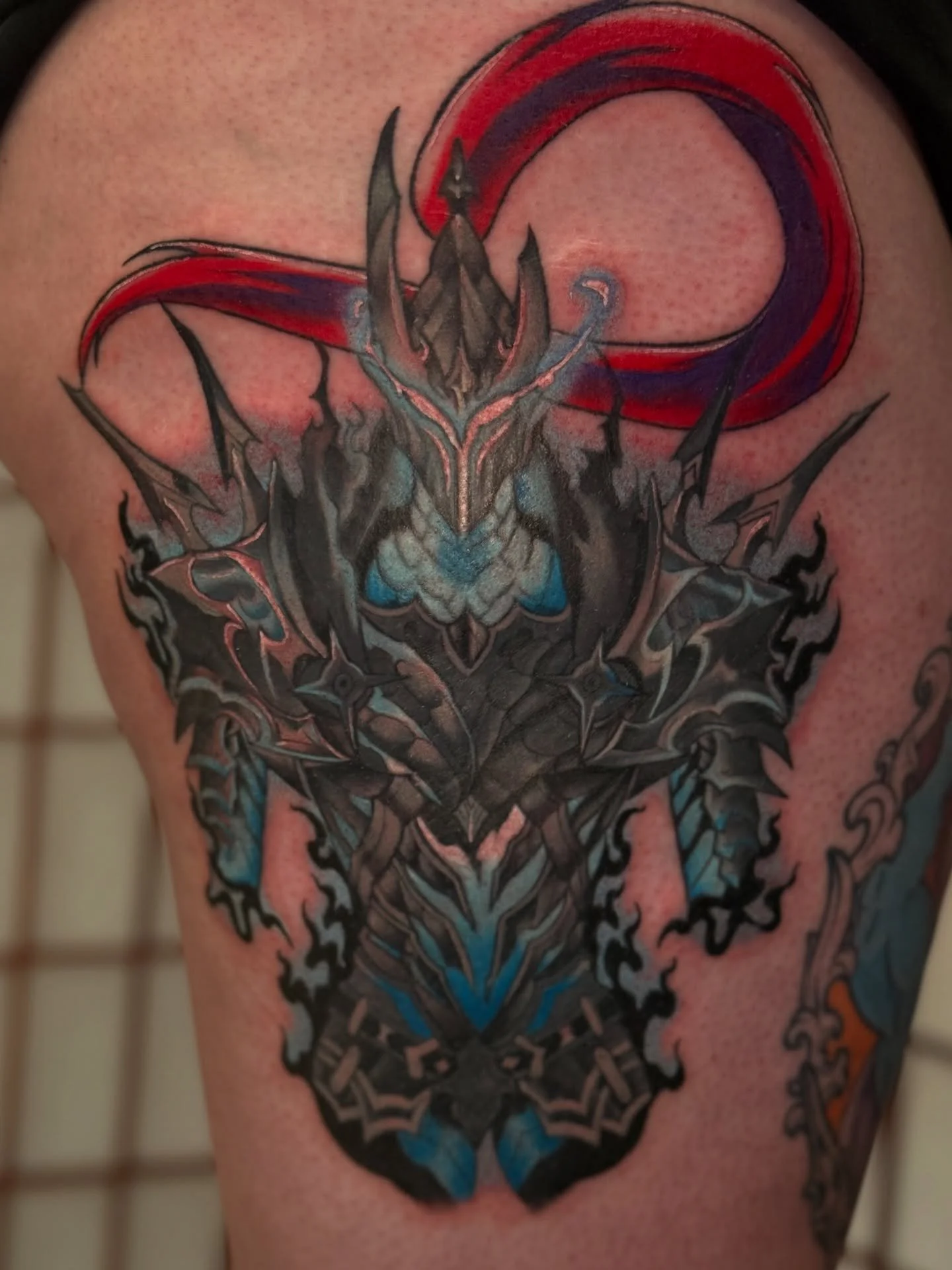 Igris from Solo Leveling 🖤✨link in bio to book 🫶
.
.
.
.
#sololeveling #sololevelingtattoo #animetattoos #eugenetattooartist