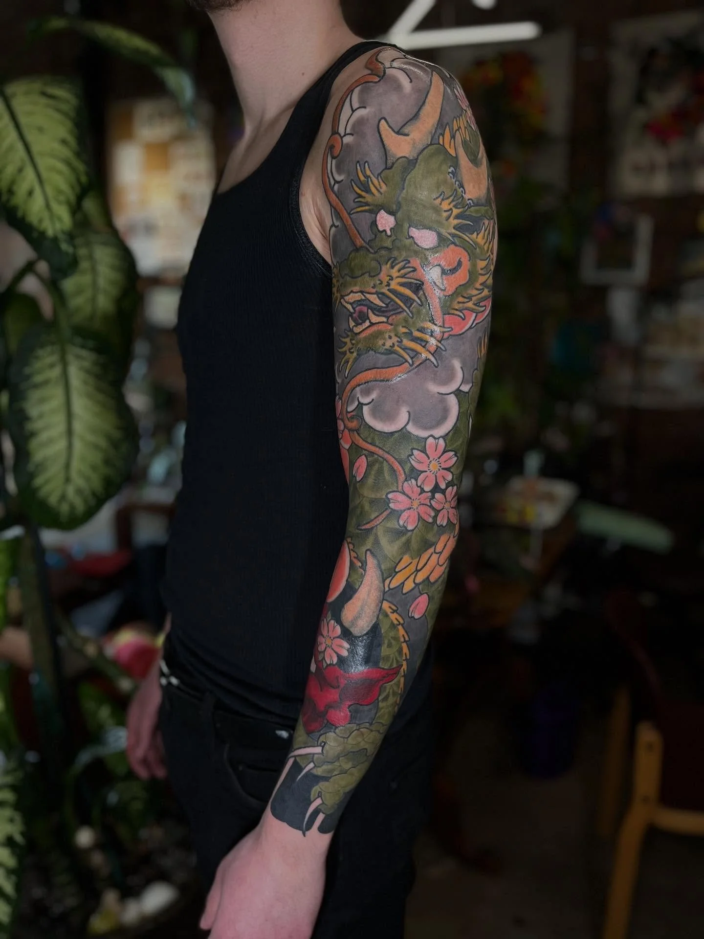 🐉 dragon sleeve! I really appreciate the dedication and trust from my clients! 🐉 
Booking now! Link in bio!
Made at @superelectrictattoo 
.
.
.
.
.
.
.
.
.
.
.
.
.
.
.
.
.
.
.
.
#japanesetattoo #sleevetattoo #dragontattoo #hannyatattoo #irezumita