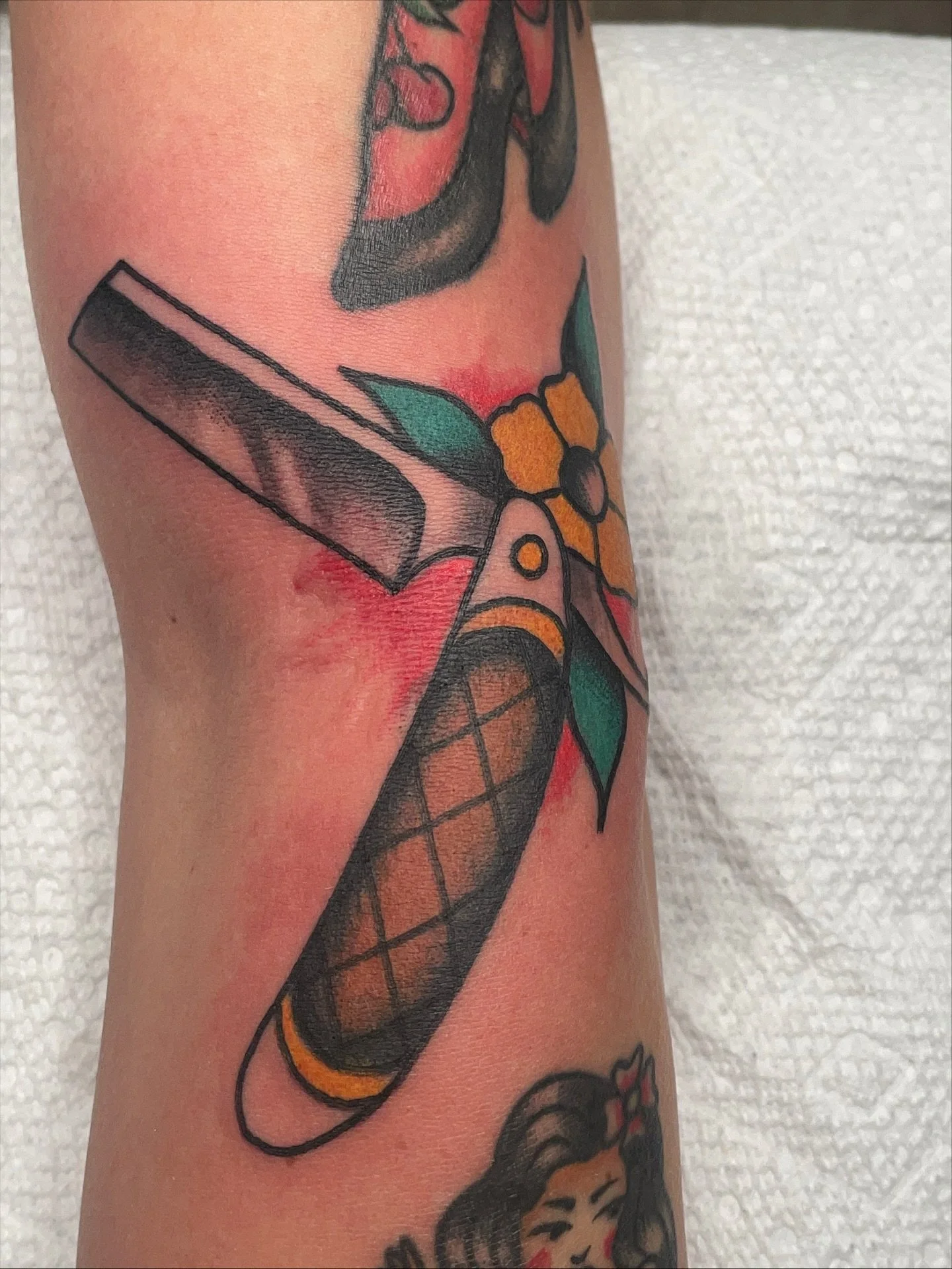 Walk in from the other day
🪒🌼🪒🌼🪒🌼
#trad #traditionaltattoo #tattooflash #boldtattoos #oldschooltattoos #eugene #eugenetattoo #pdx #pdxtattoo