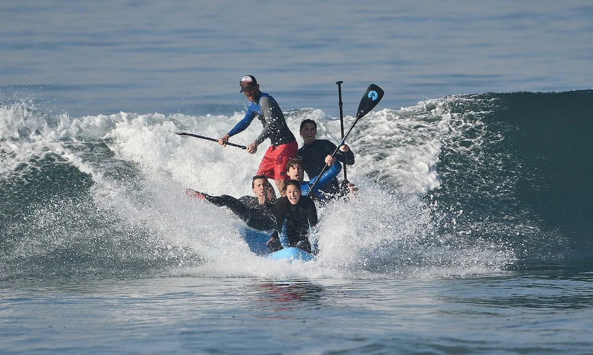 group-sup-fun-surf.jpg