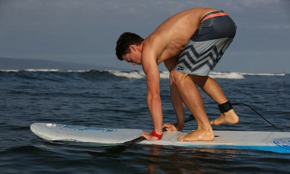 standing-up-on-sup-tips-7.jpg