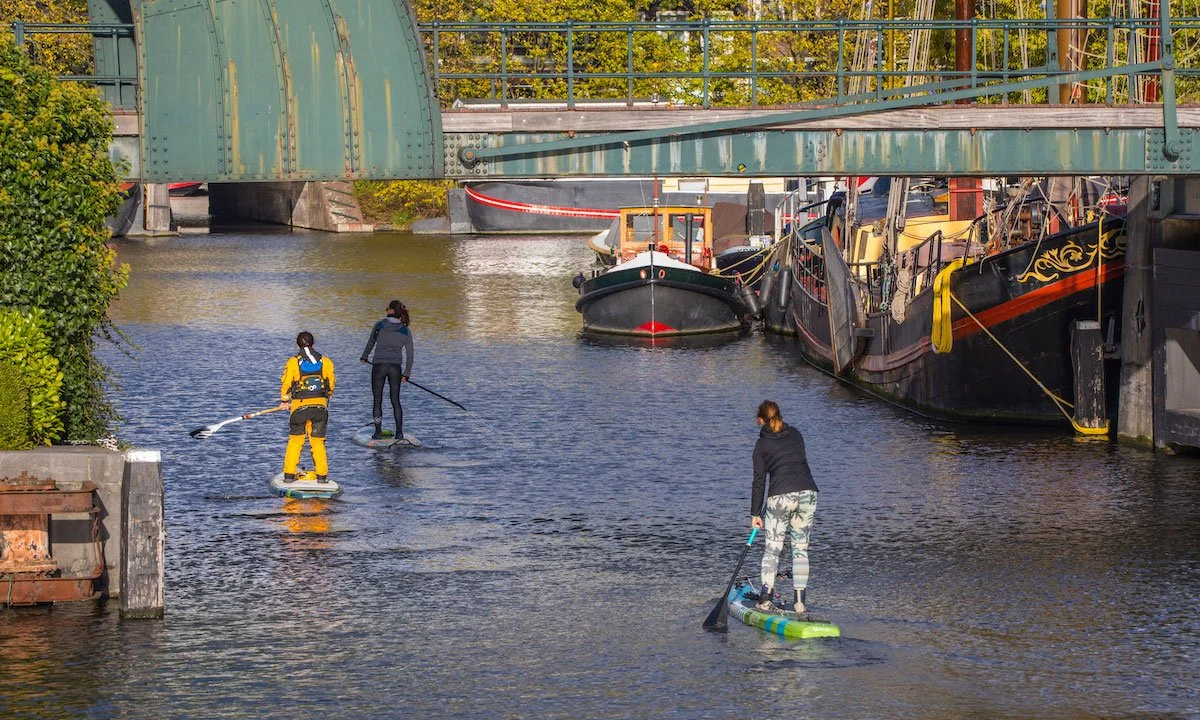paddleboarding-amsterdam-kromhout-shipyard.jpg