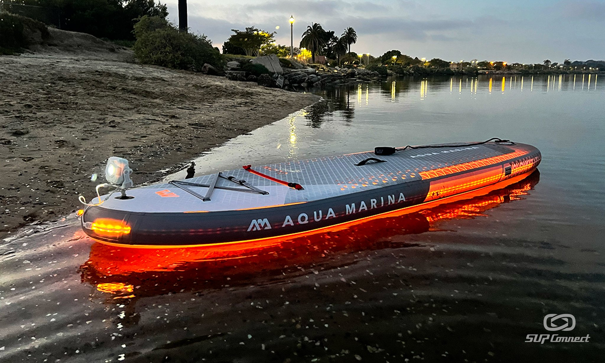 aquamarinaglow-stand-up-paddle-board-review-2024-28.jpg