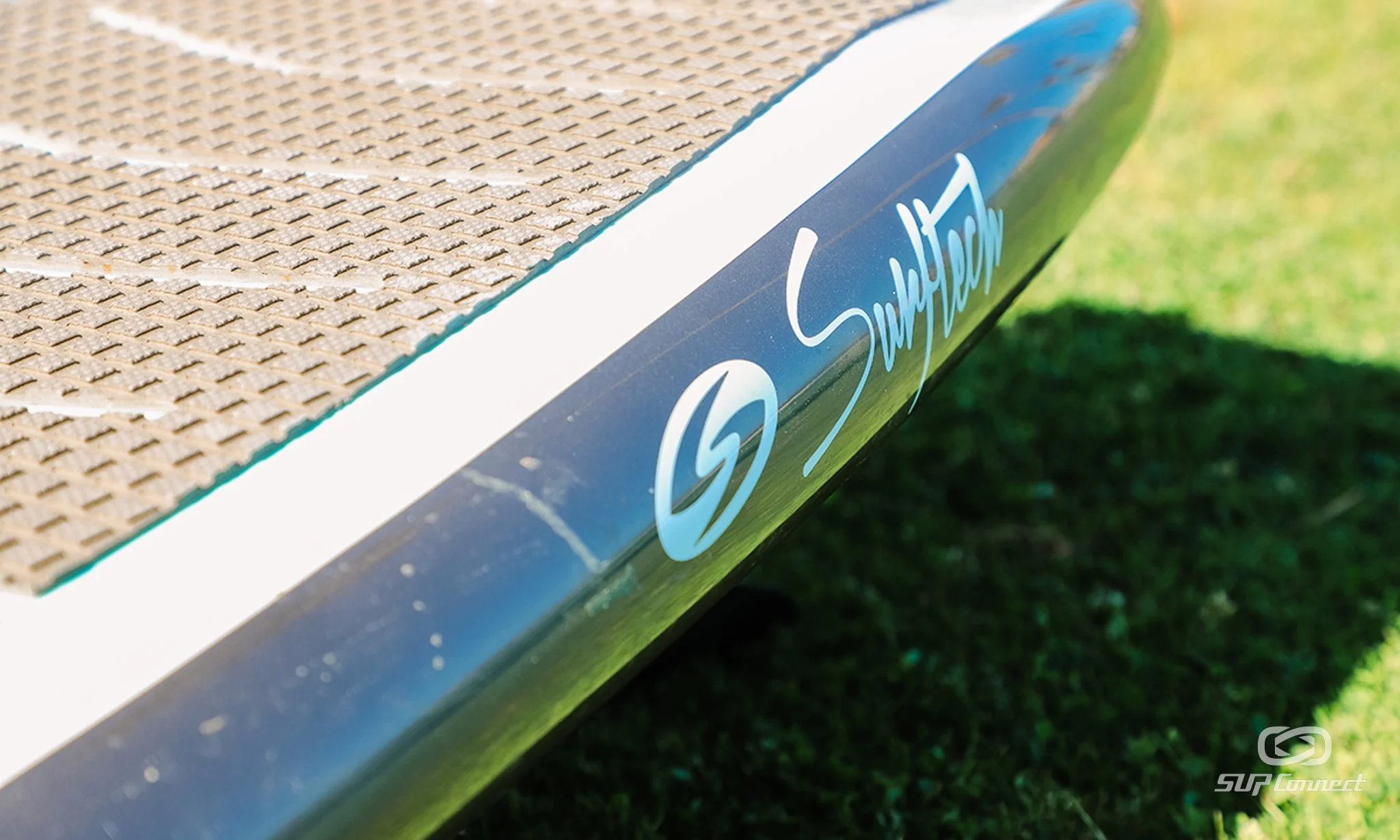 surftech-chameleon-standup-paddleboard-review-2023-16.jpg