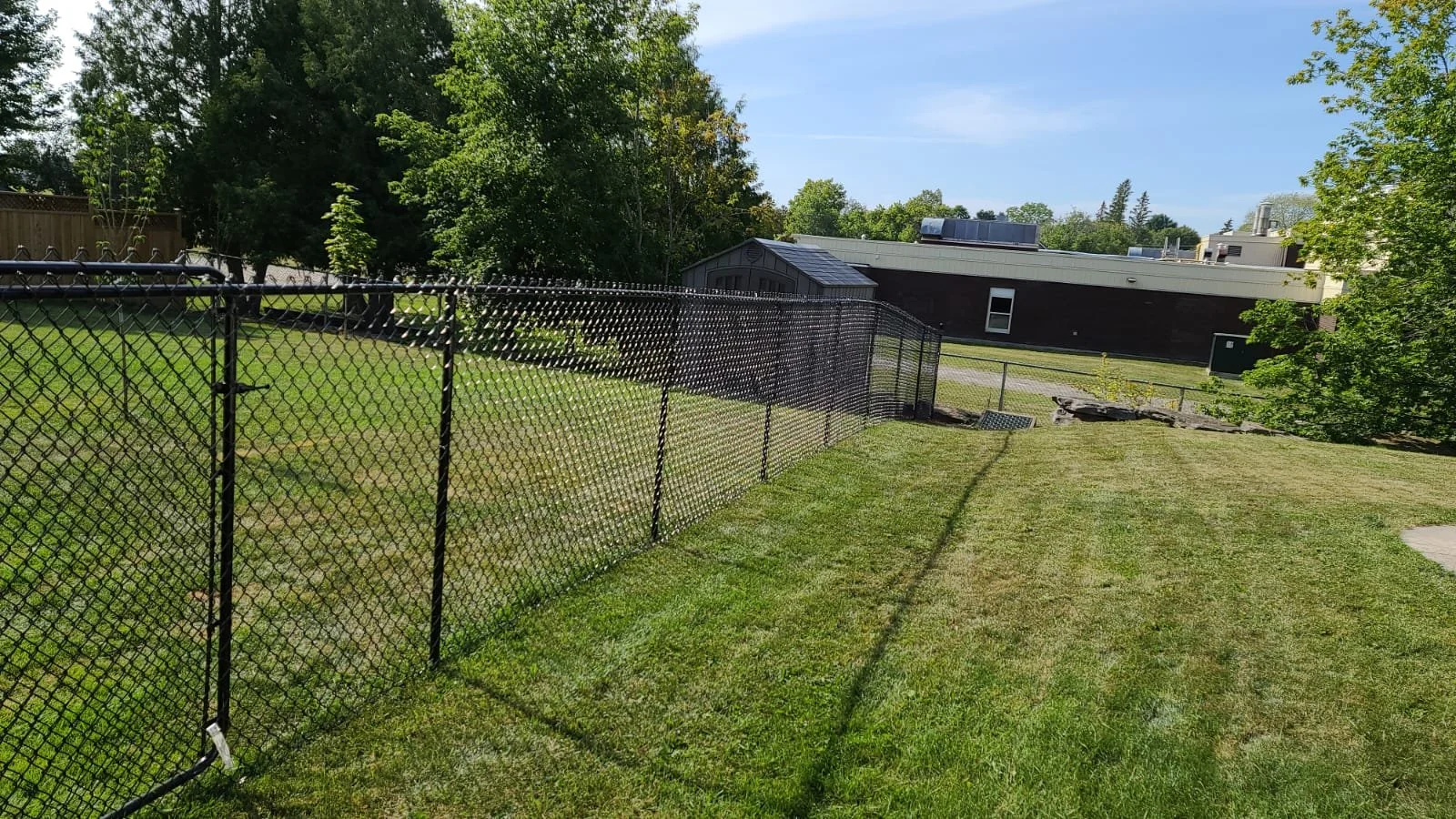 Chainlink Fence — S&S Fencing Ottawa Inc.