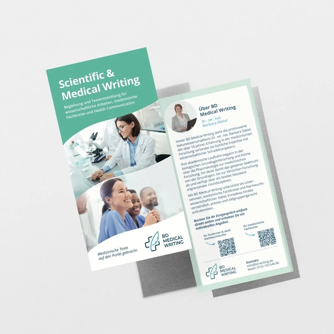 Übersicht aller Flyerseiten im Corporate Design von BD Medical Writing mit Leistungen für akademische Nachwuchskräfte und Fachkreise