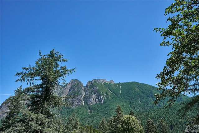 Mt Si.jpg