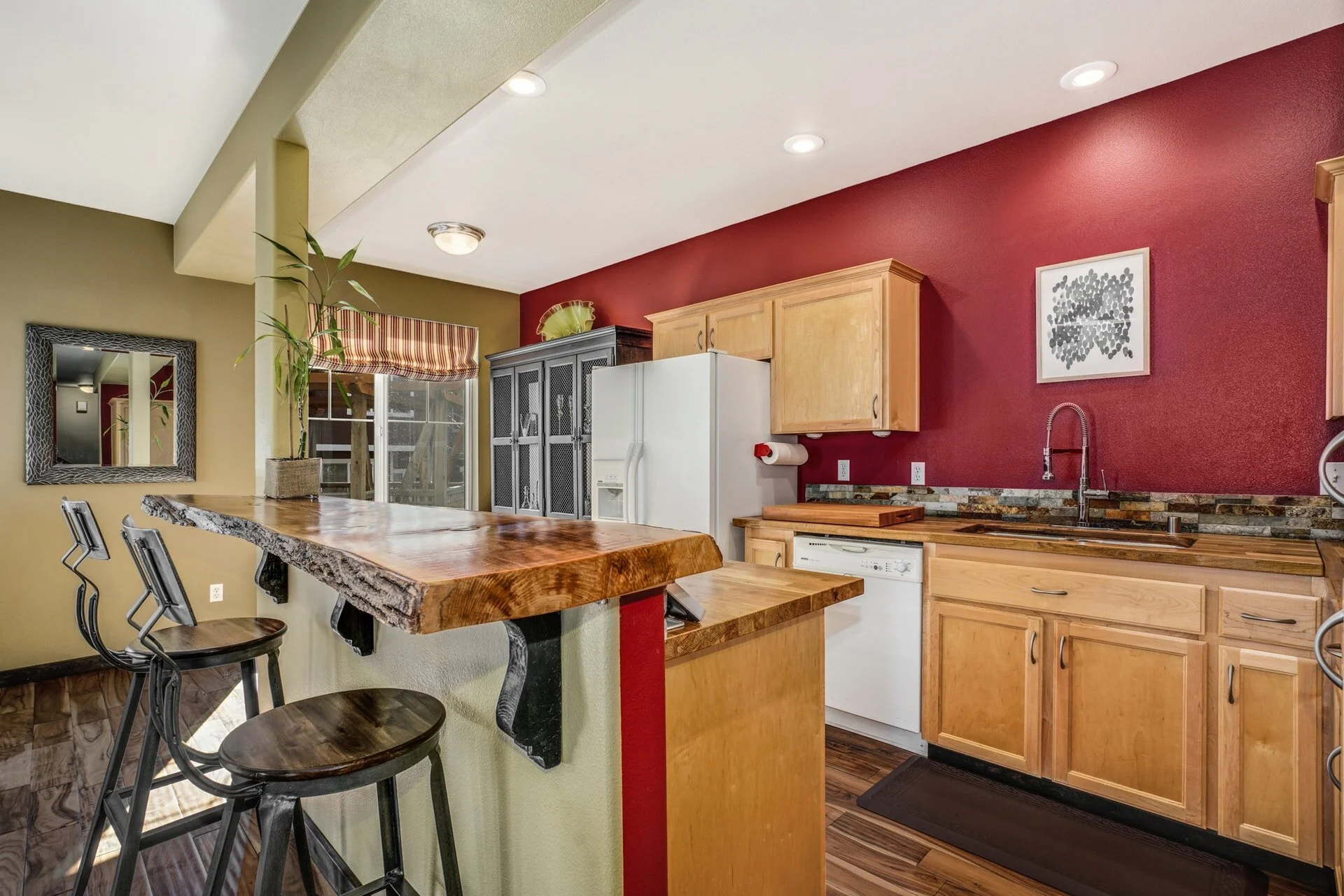 013-340863-_DSC0346_HDR.jpg
