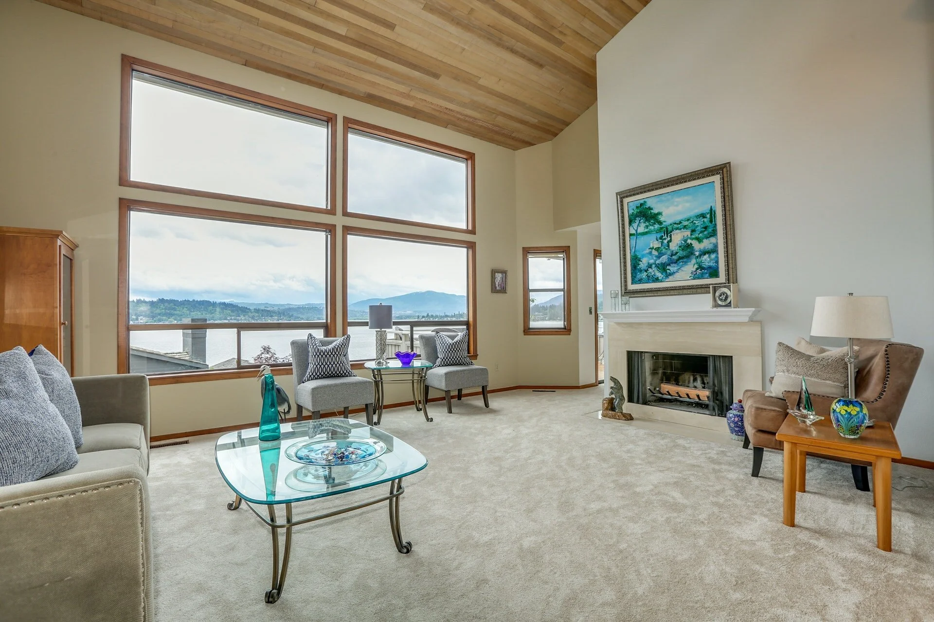 023-345638--Blended-146_hdr.jpg