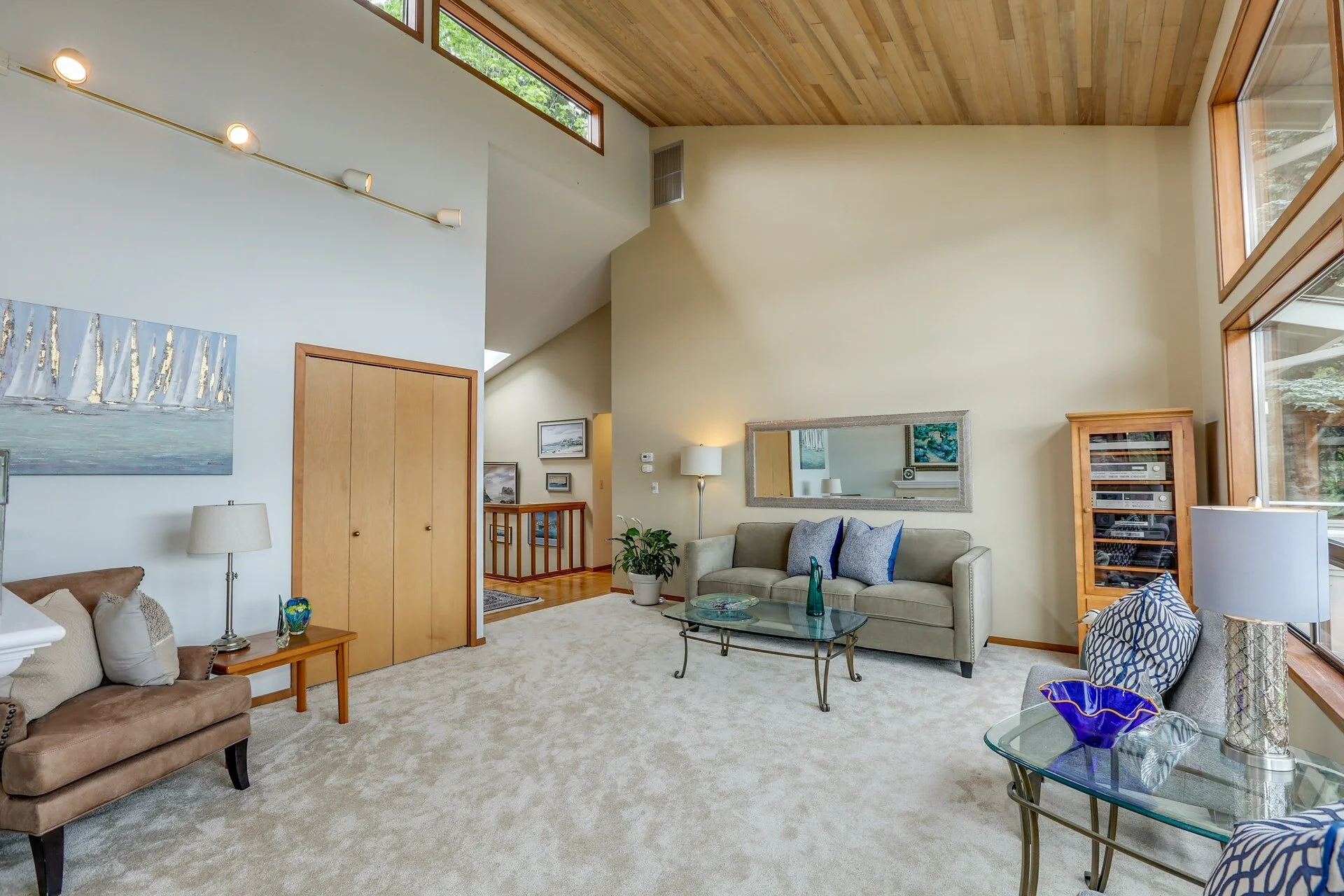 041-345638--Blended-7_hdr.jpg