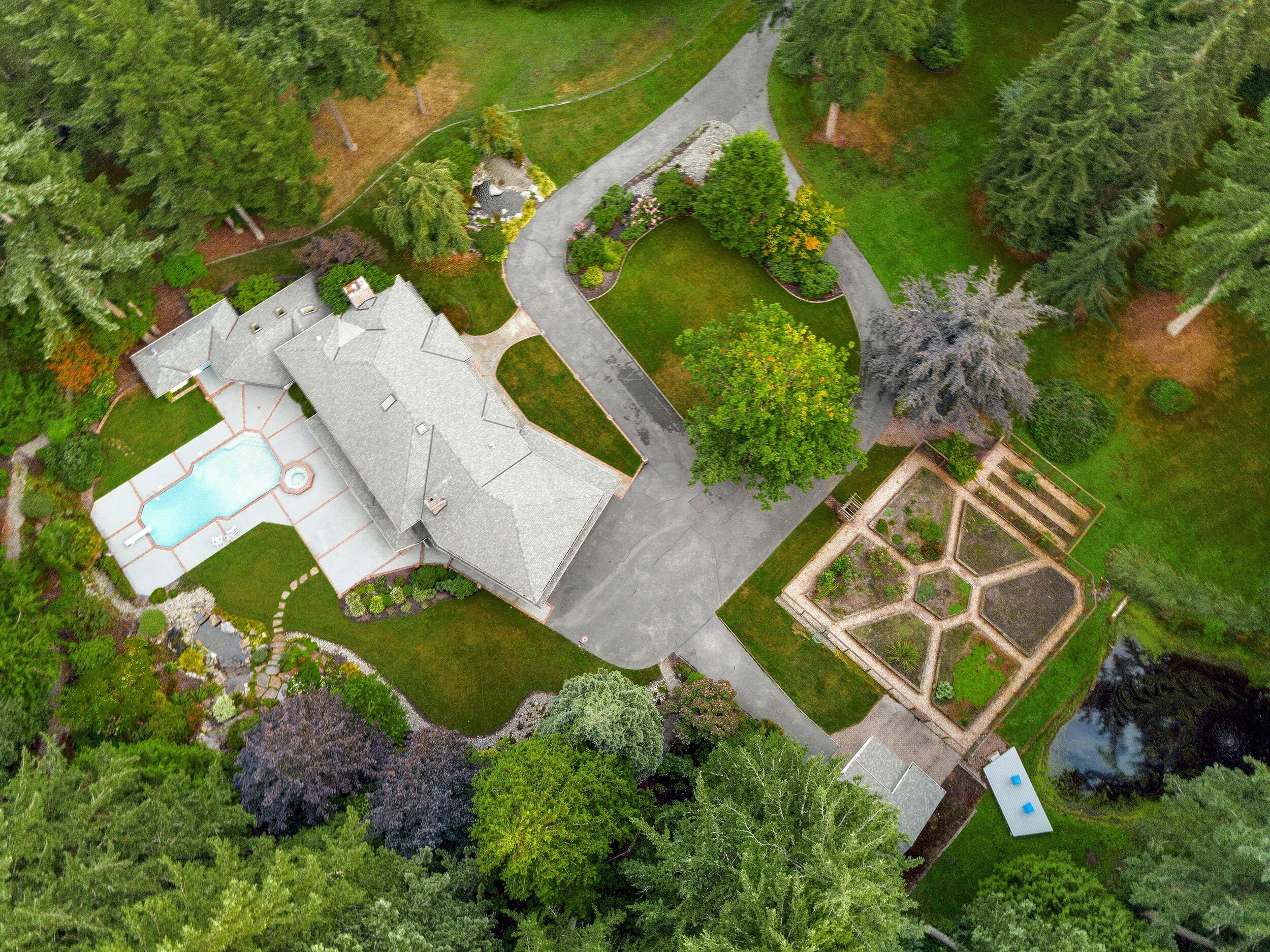 086-361873-DJI_0881_HDR.jpg