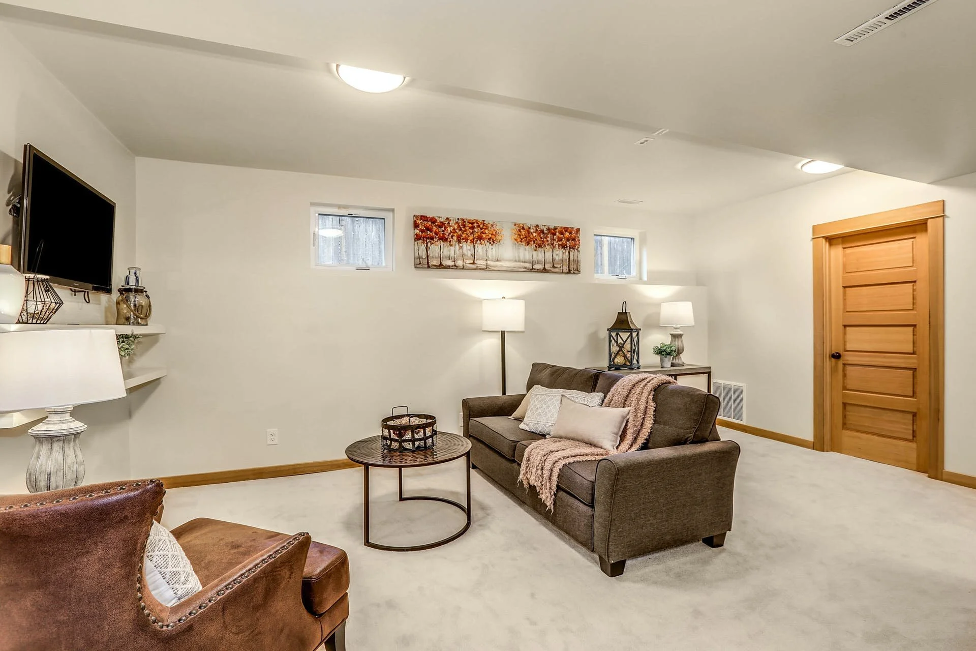 028-374584--Blended-141_HDR.jpg