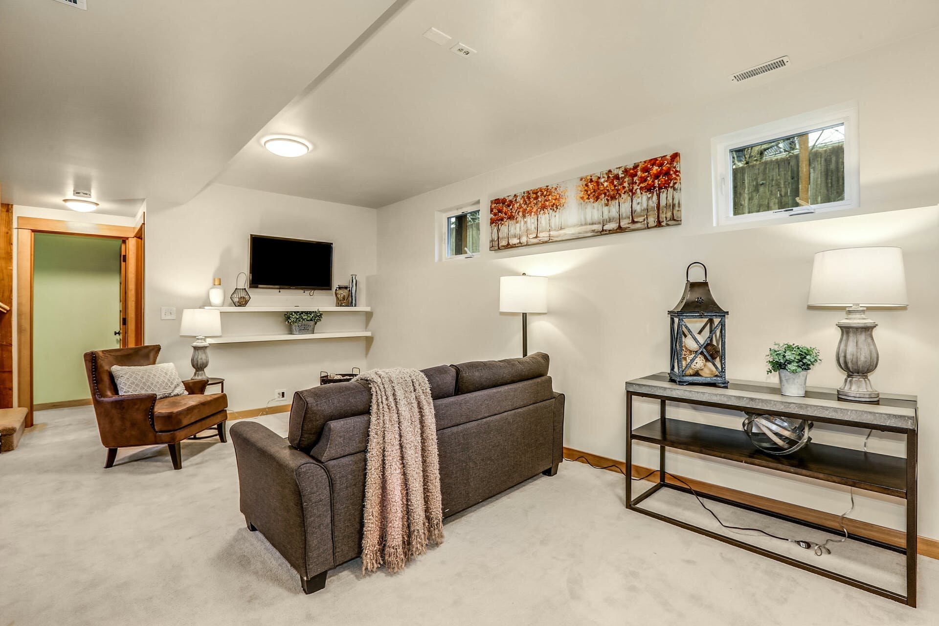 029-374584--Blended-147_HDR.jpg