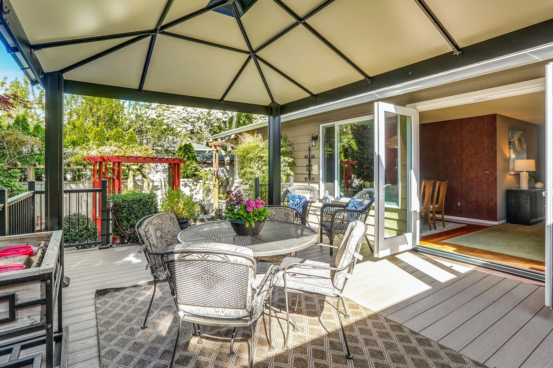 044-378845-1E3A7617_HDR.jpg