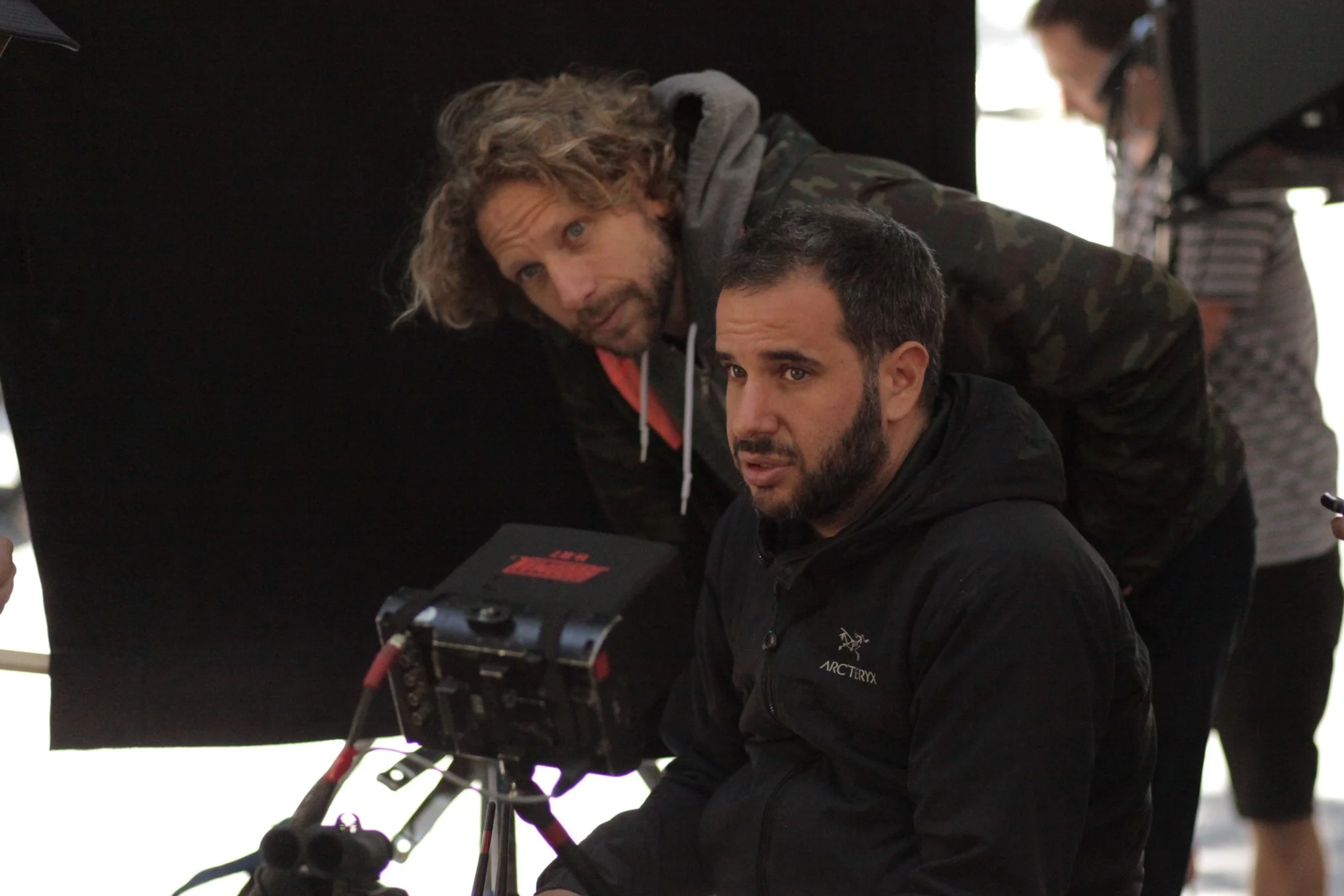 Operator Ari Issler