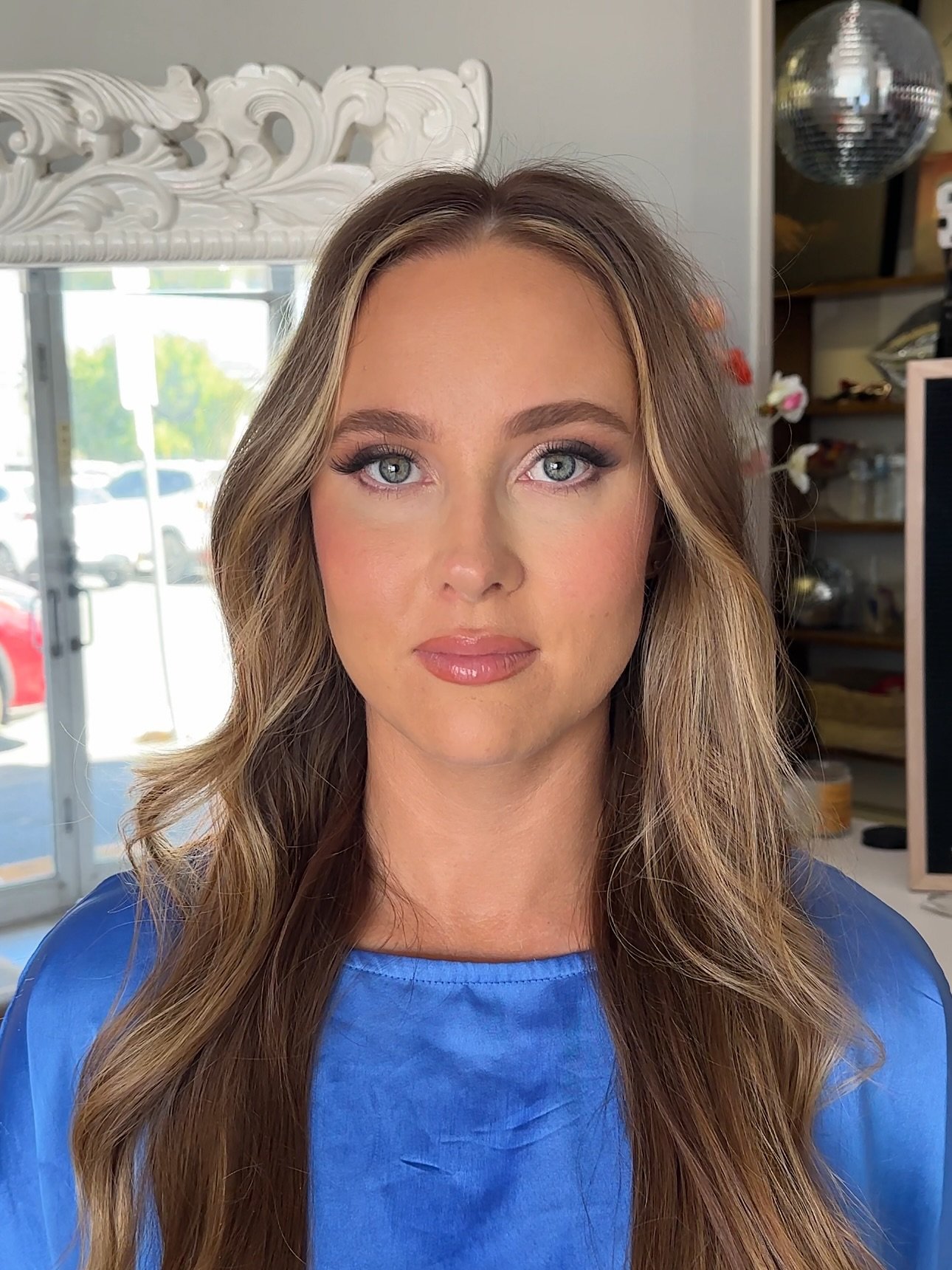 Full glam + curls for Kelsey ❤️&zwj;🔥

I&rsquo;ve been lucky to do Kelsey&rsquo;s makeup a few times now and we both agreed this was our favourite look so far 🫶🏼

📍@biancapurdiephotography 

#rockhamptonmakeup #rockhamptonmakeupartist #softglam #