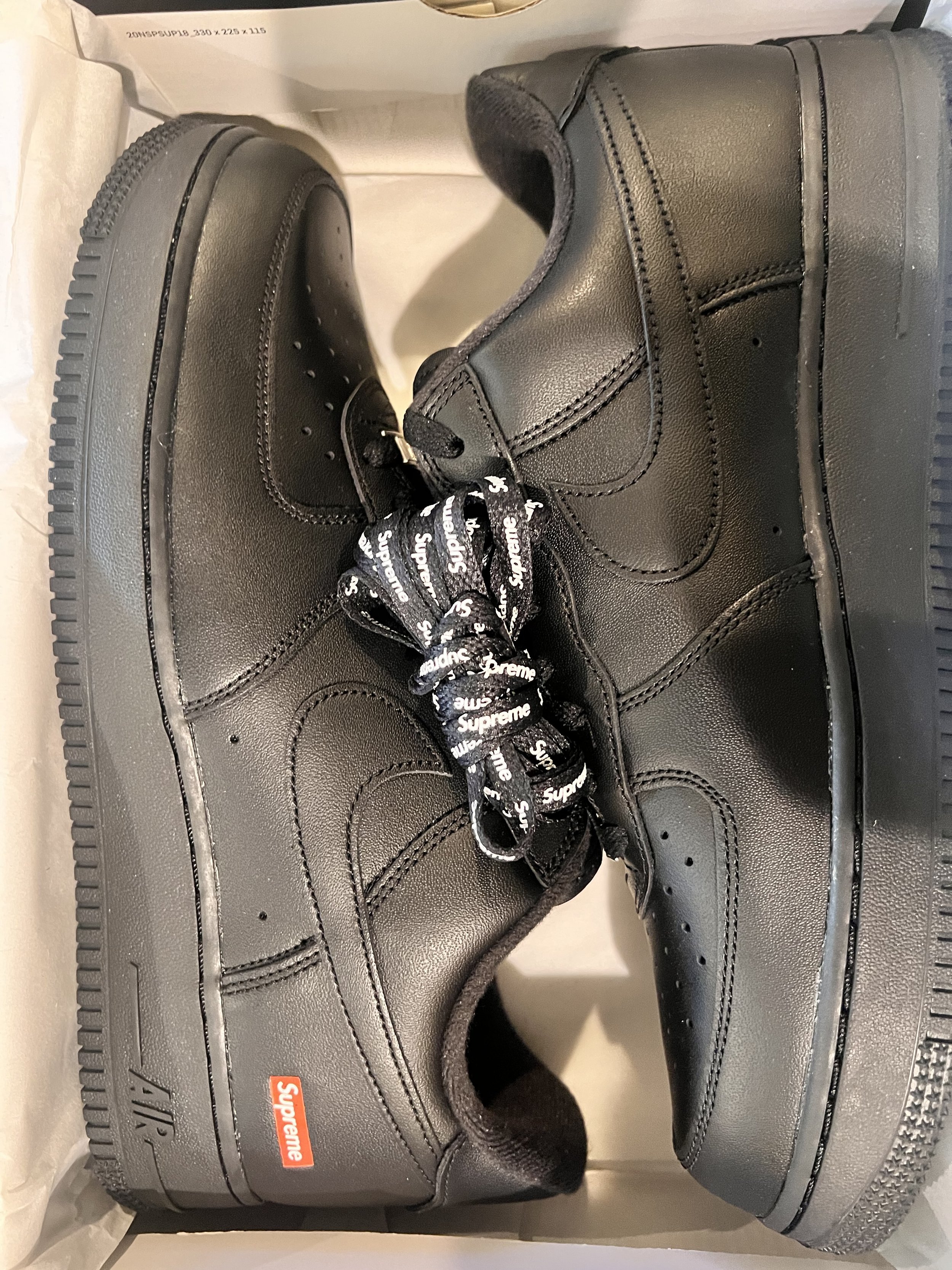 Supreme Air Force Black