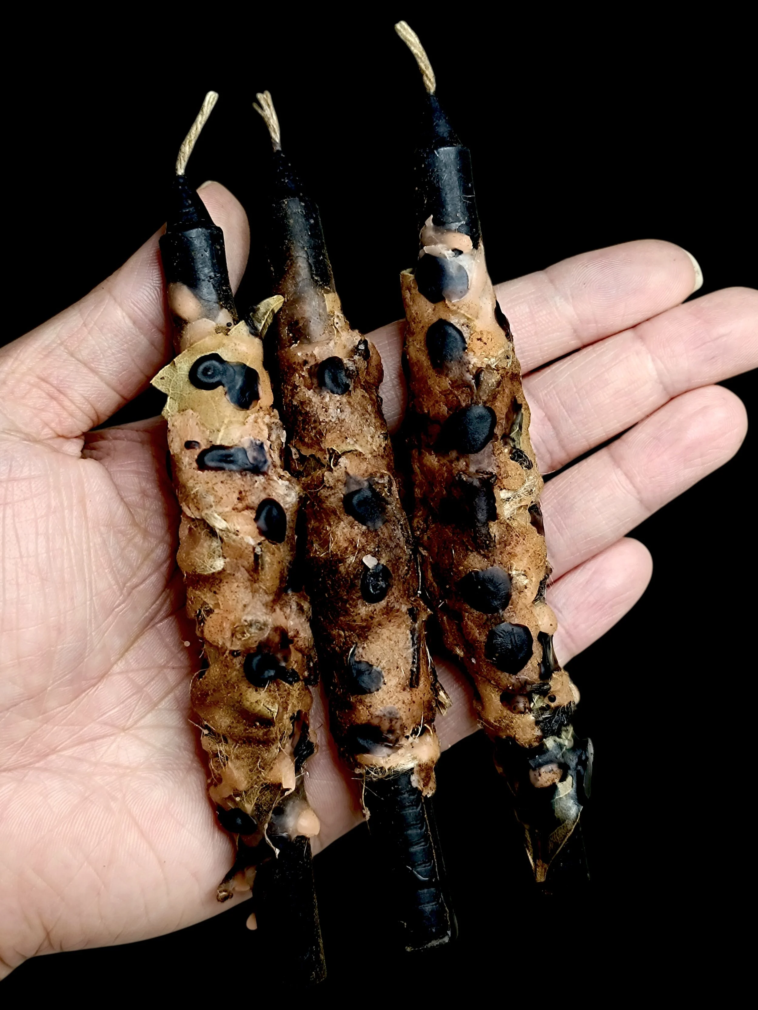 banefire candles hand-Photoroom.jpg