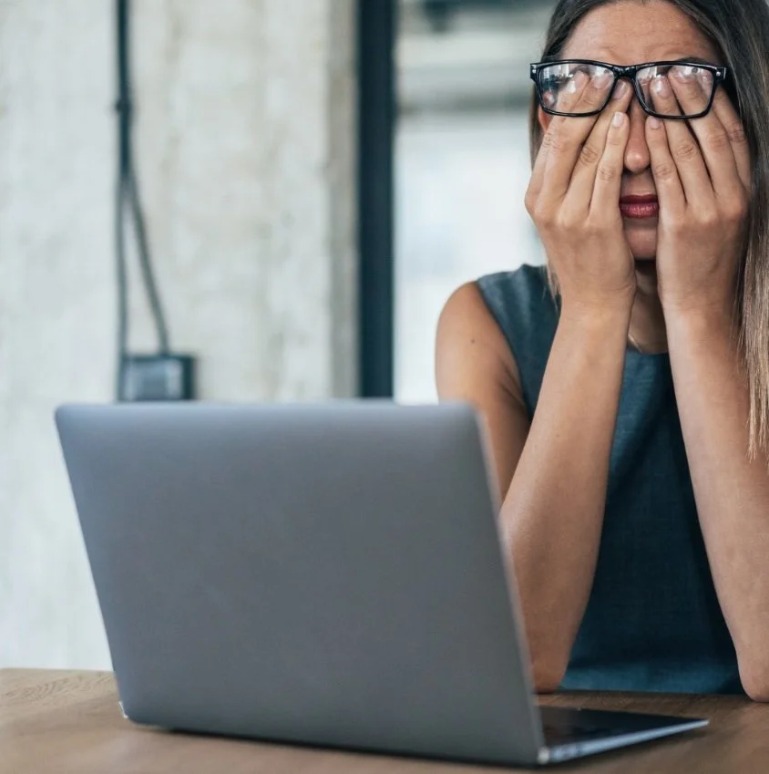 Busy or chaotic?

Many leaders wear busyness like a badge of honour. Unfortunately it&rsquo;s one where the pin is loose, so day to day, when they are rushing around, they feel this constant stabbing pain which they never stop to correct. Back-to-bac