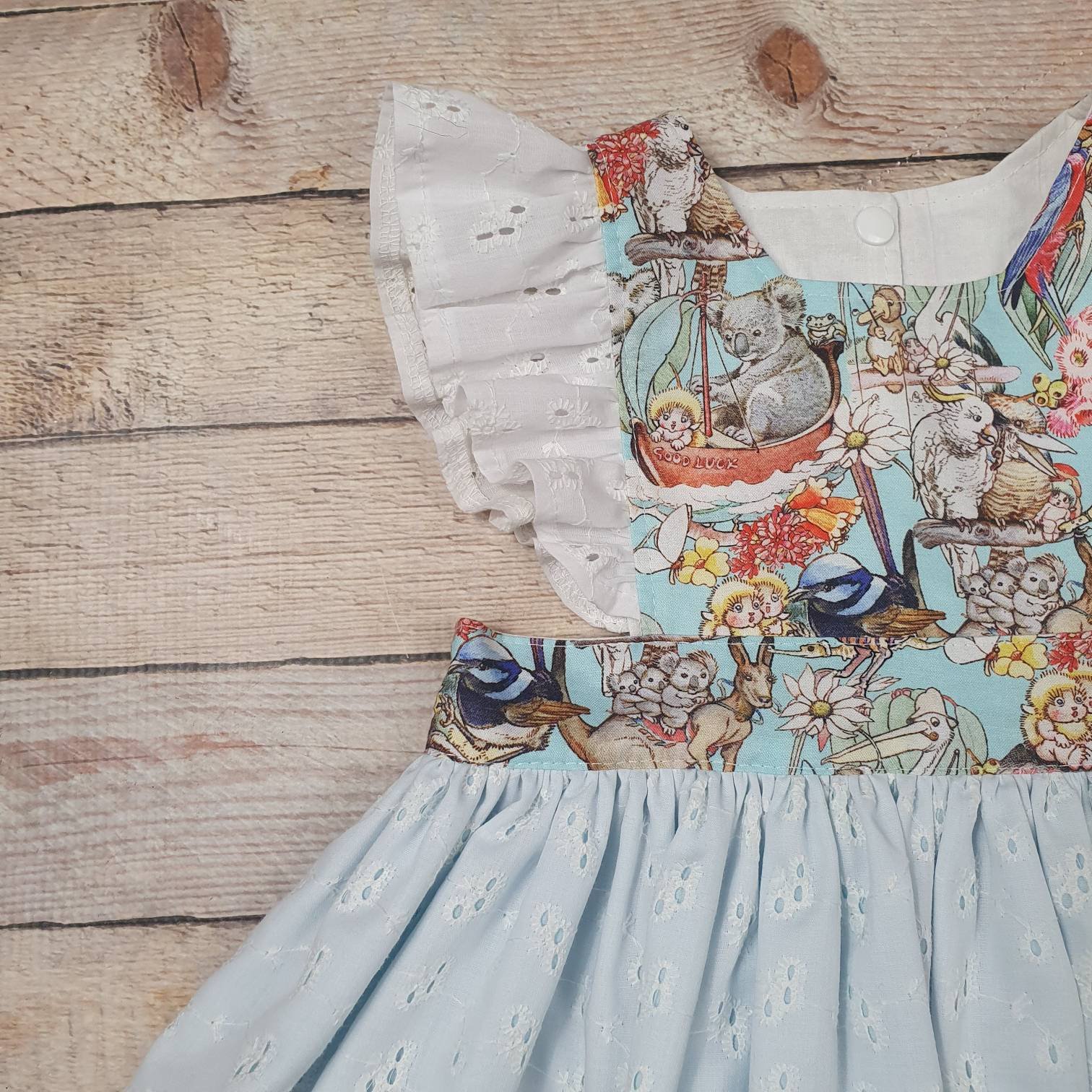 https://i.etsystatic.com/8009078/r/il/ea5d42/3873815078/il_fullxfull.3873815078_89e9.jpg