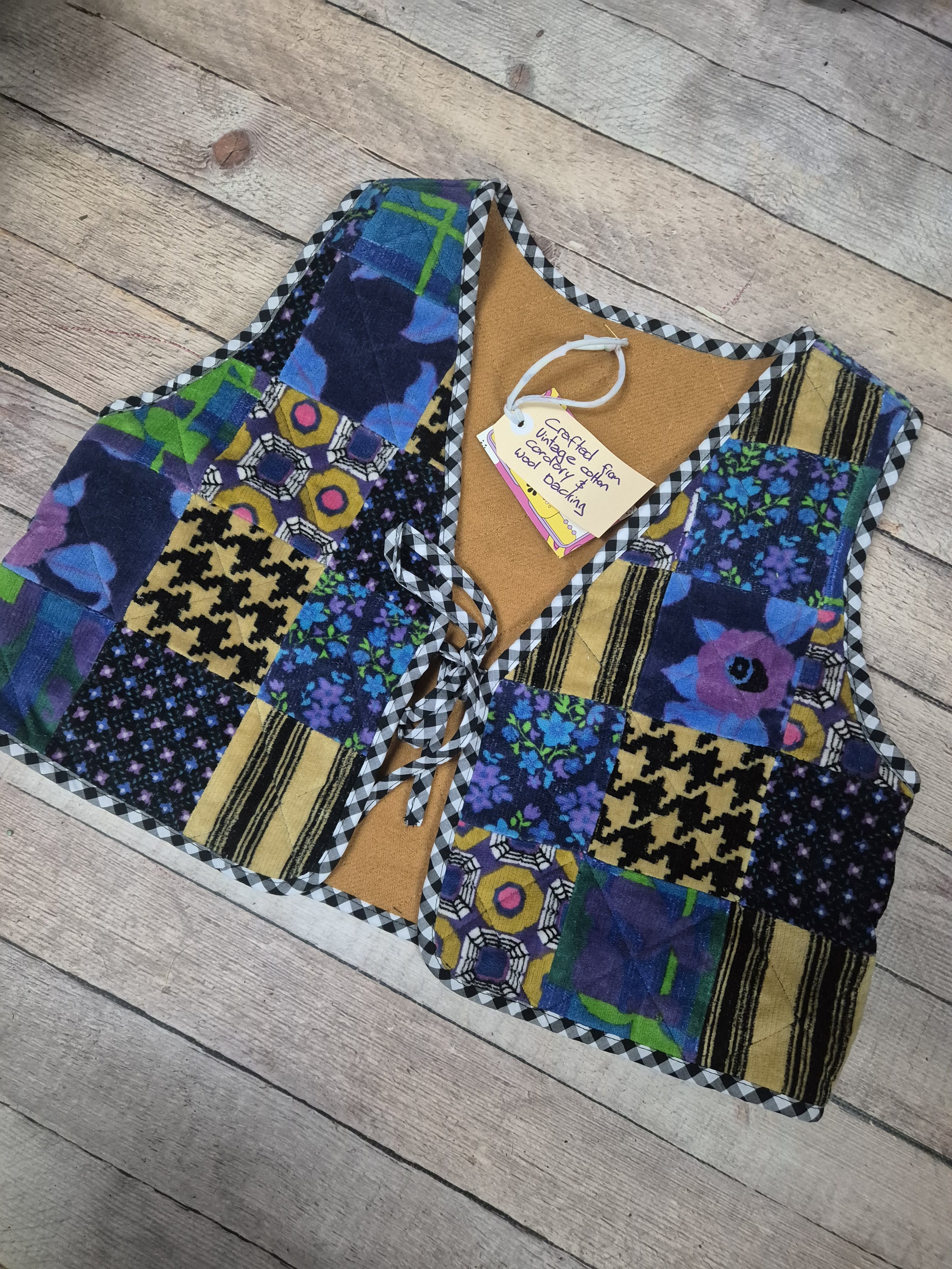 Vintage cordory patchwork Cropped vest