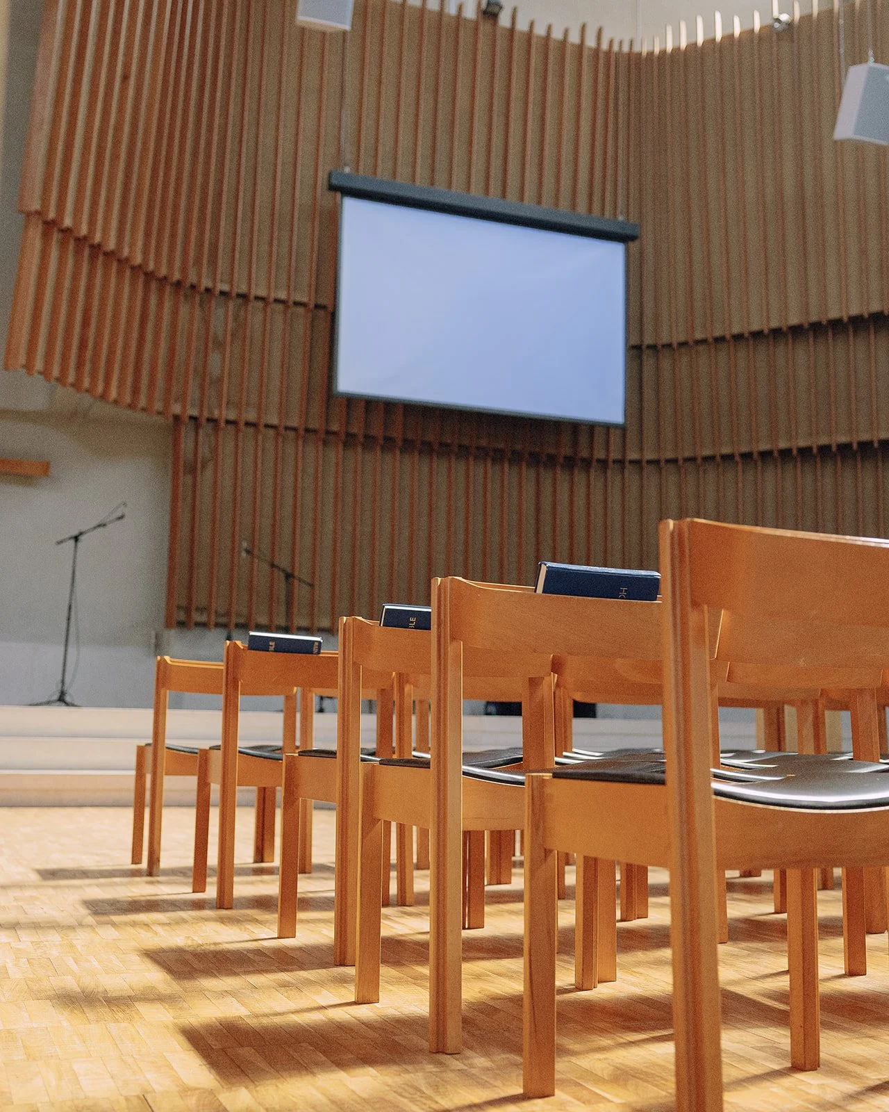 Broadmead Baptist Church_8print.jpg
